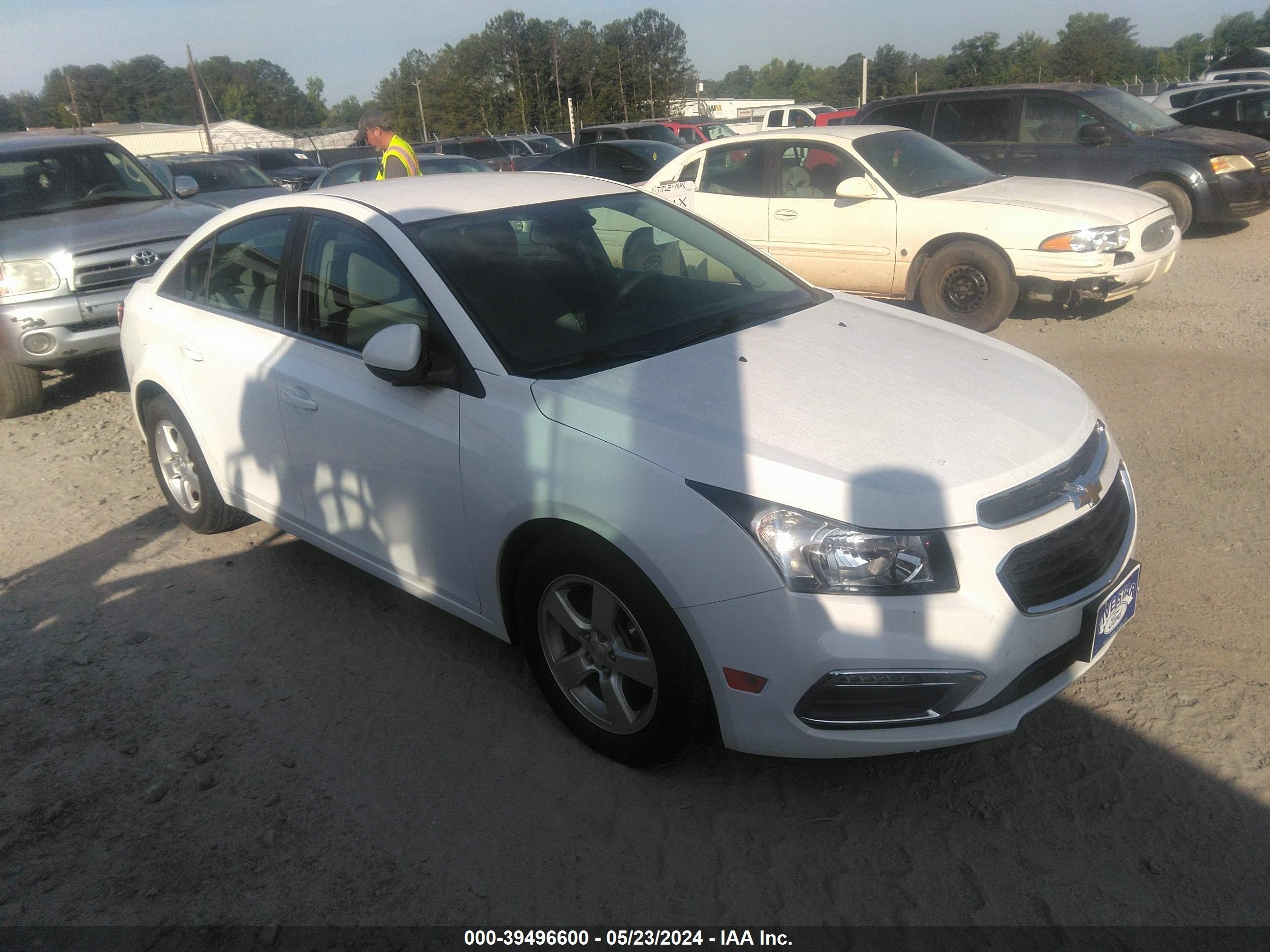 CHEVROLET CRUZE 2016 1g1pe5sb0g7217053