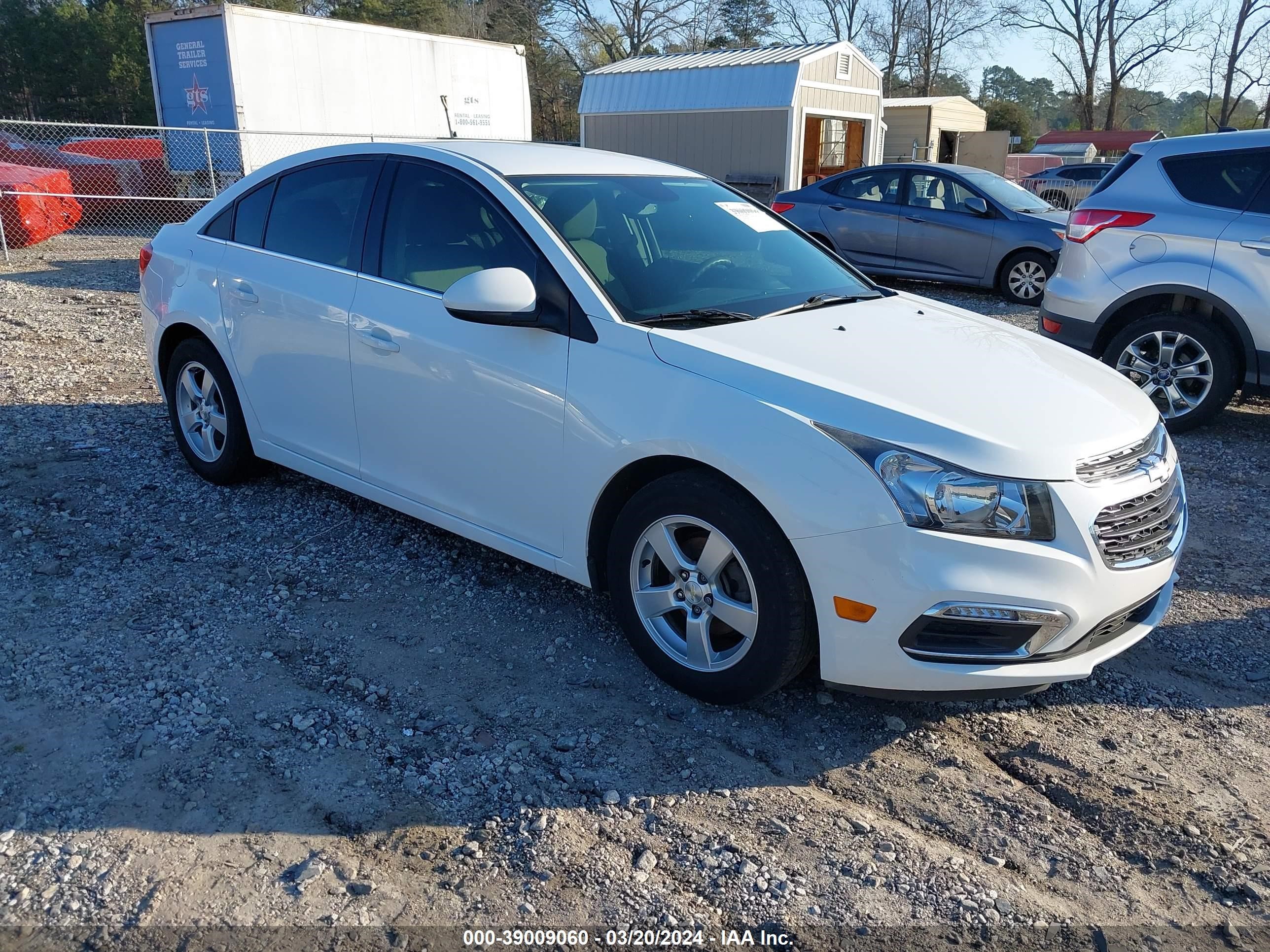 CHEVROLET CRUZE 2016 1g1pe5sb1g7216901