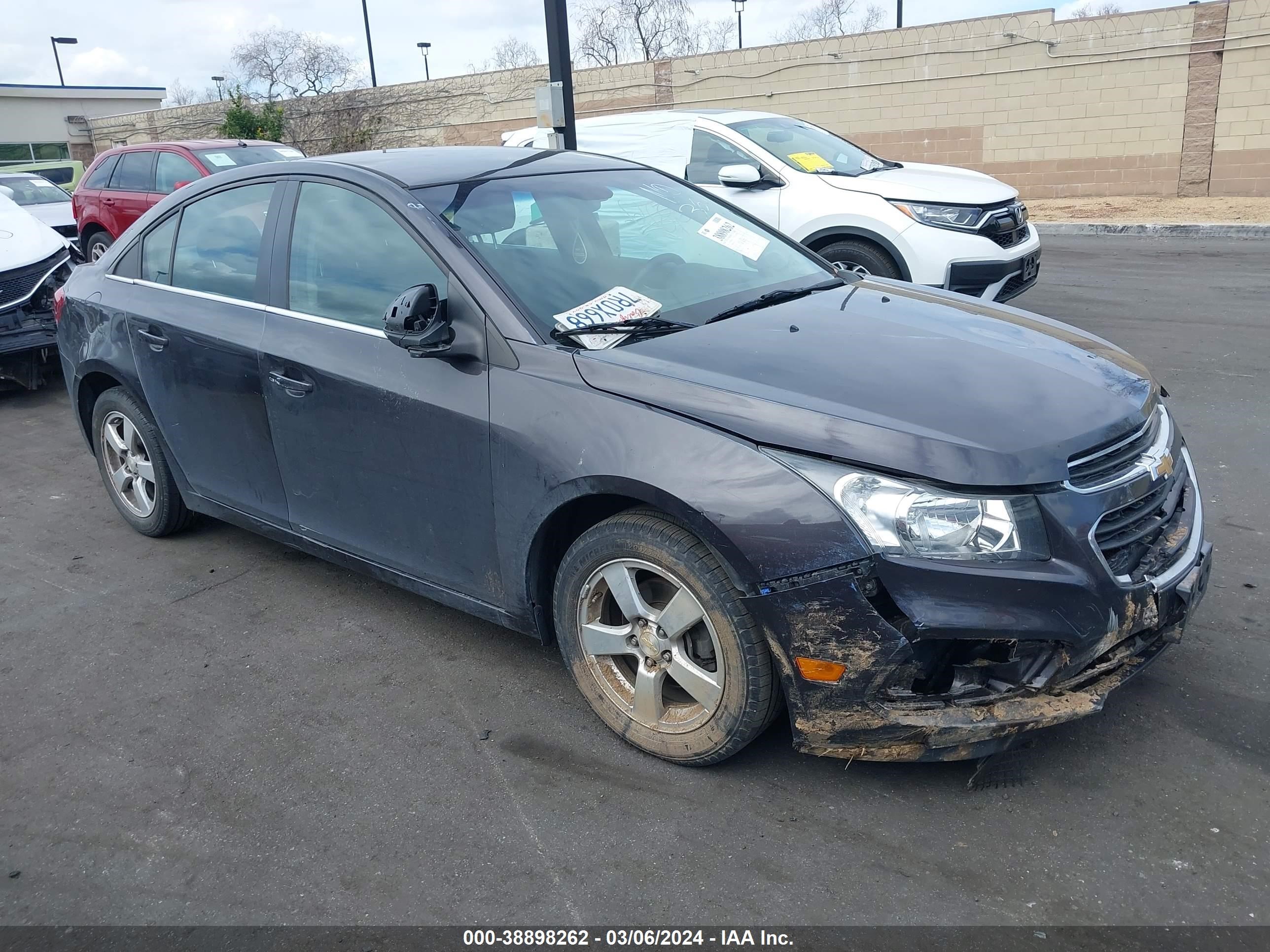 CHEVROLET CRUZE 2016 1g1pe5sb6g7218627