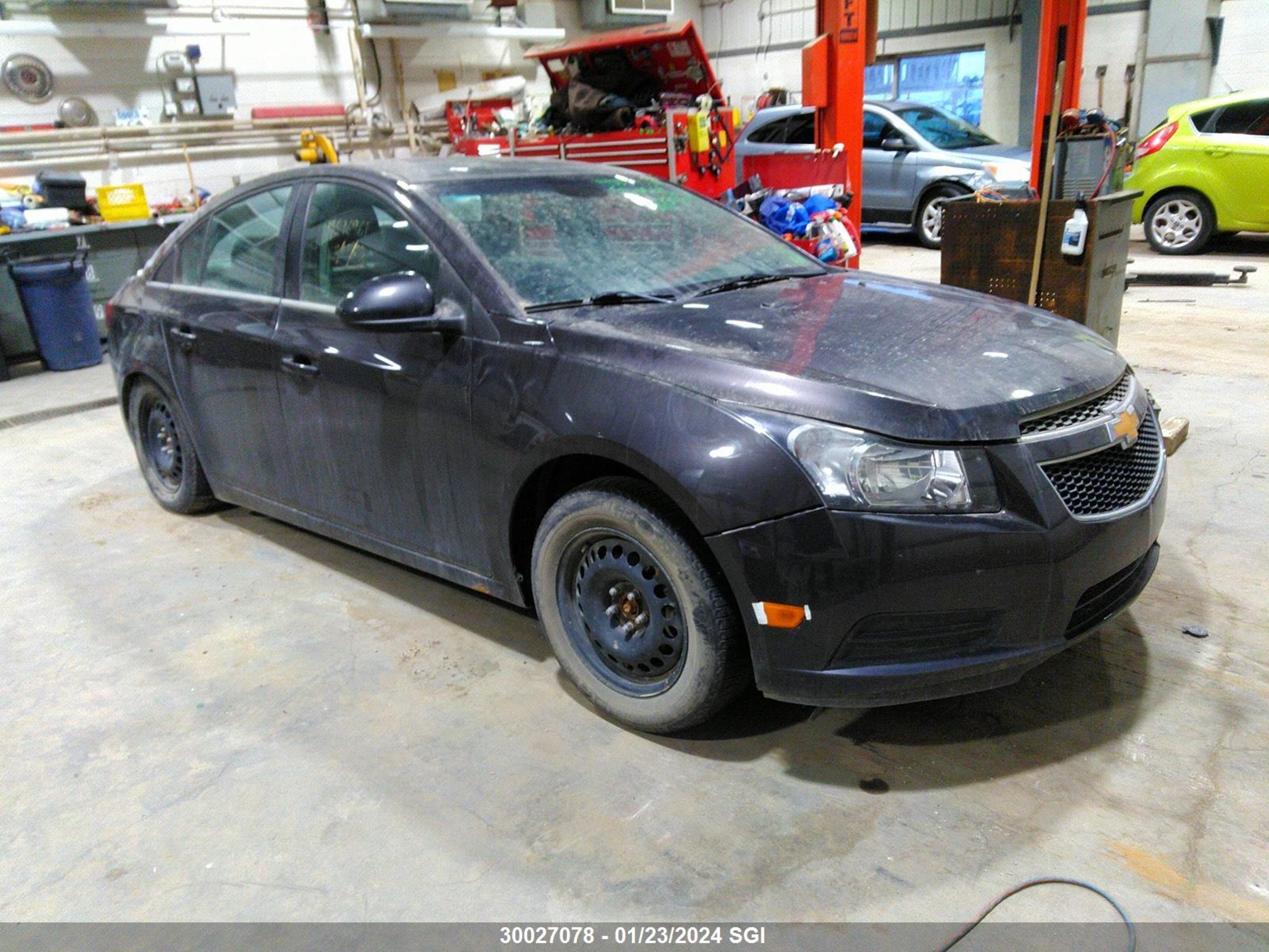 CHEVROLET CRUZE 2014 1g1pe5sb7e7379632