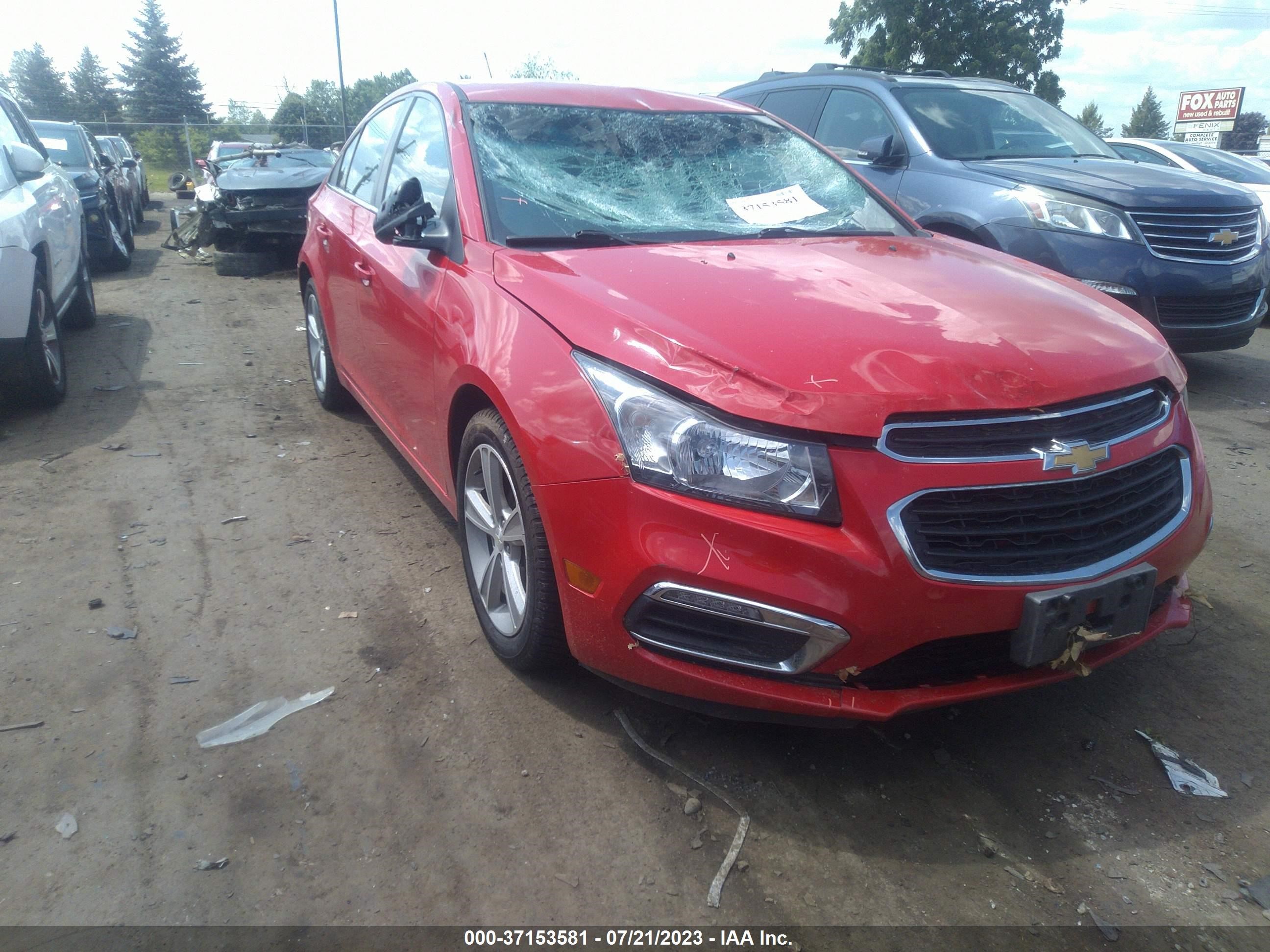 CHEVROLET CRUZE 2015 1g1pe5sb8f7154816