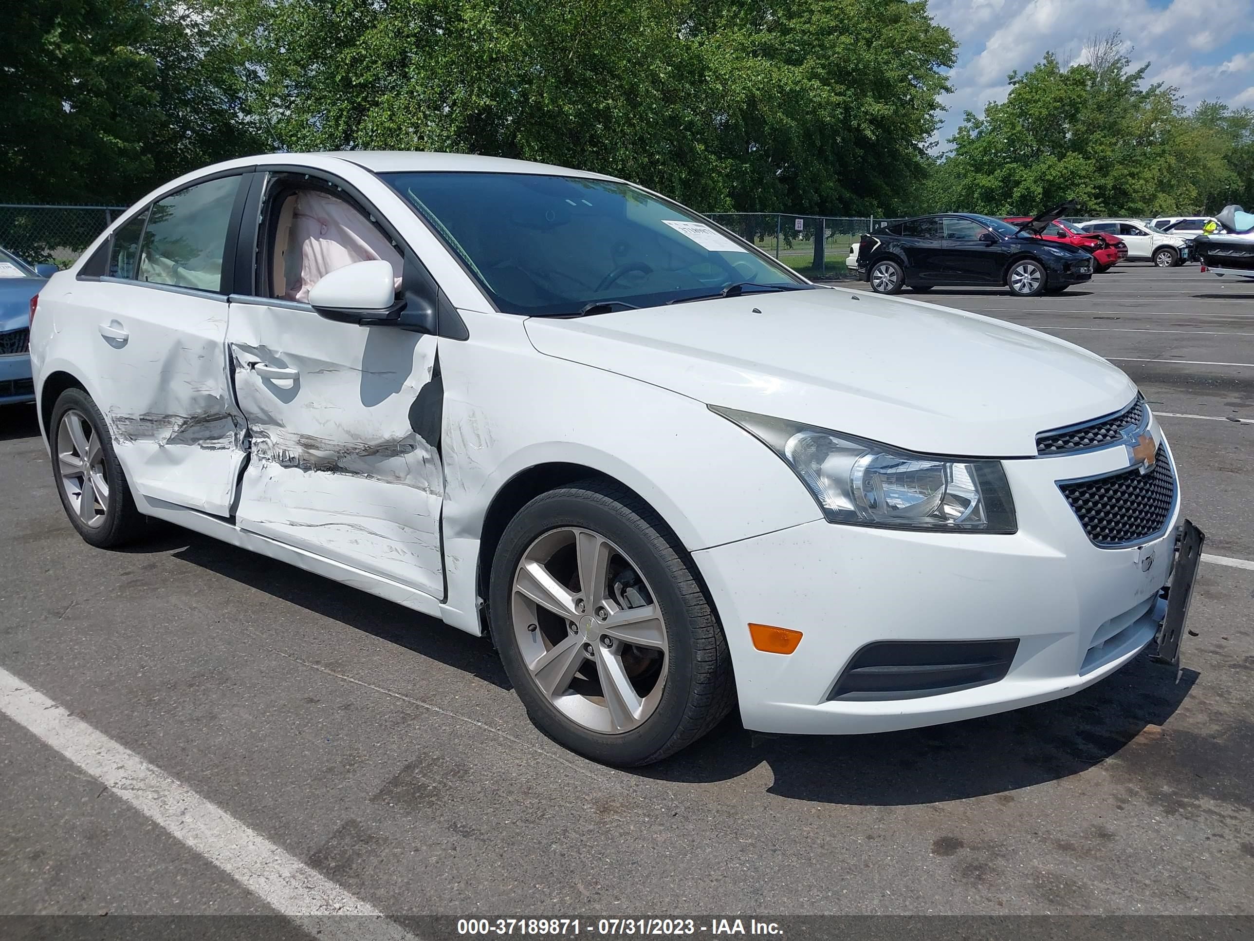 CHEVROLET CRUZE 2014 1g1pe5sb9e7364341