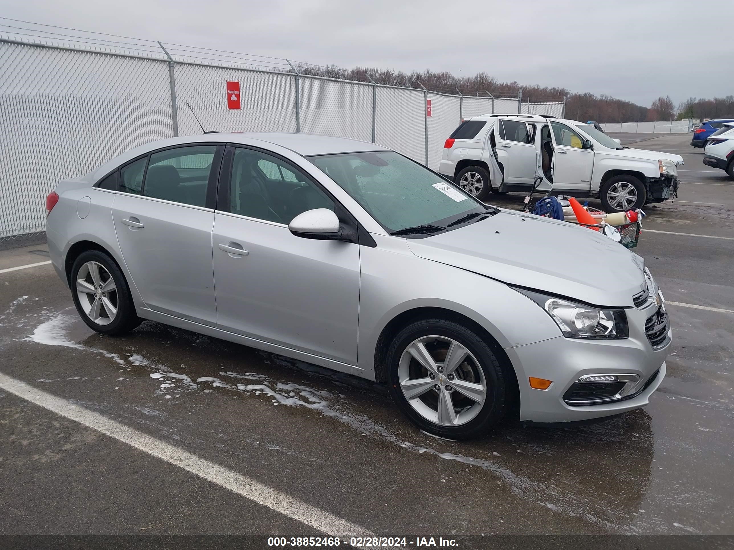 CHEVROLET CRUZE 2015 1g1pe5sb9f7159247