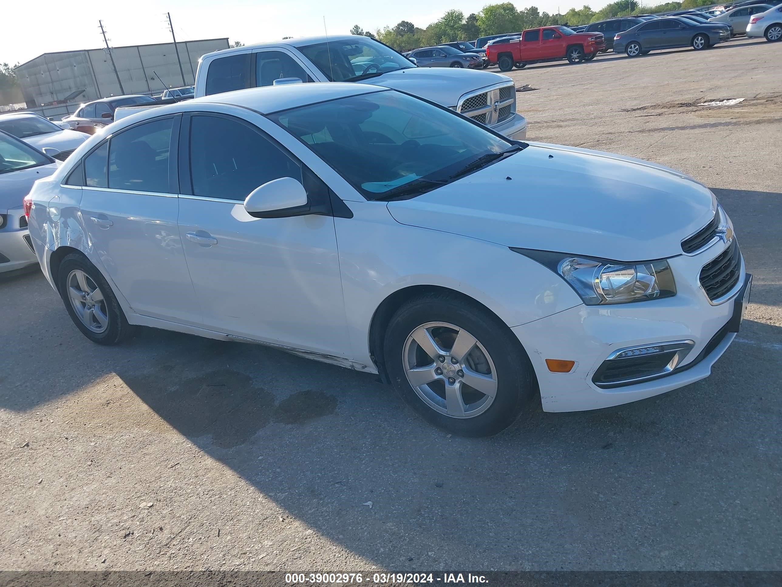 CHEVROLET CRUZE 2016 1g1pe5sb9g7229282