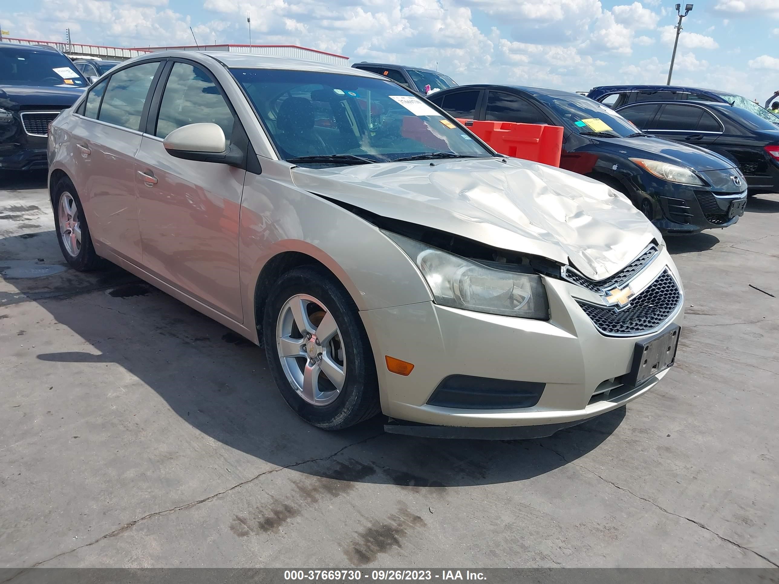 CHEVROLET CRUZE 2012 1g1pe5sc3c7105043