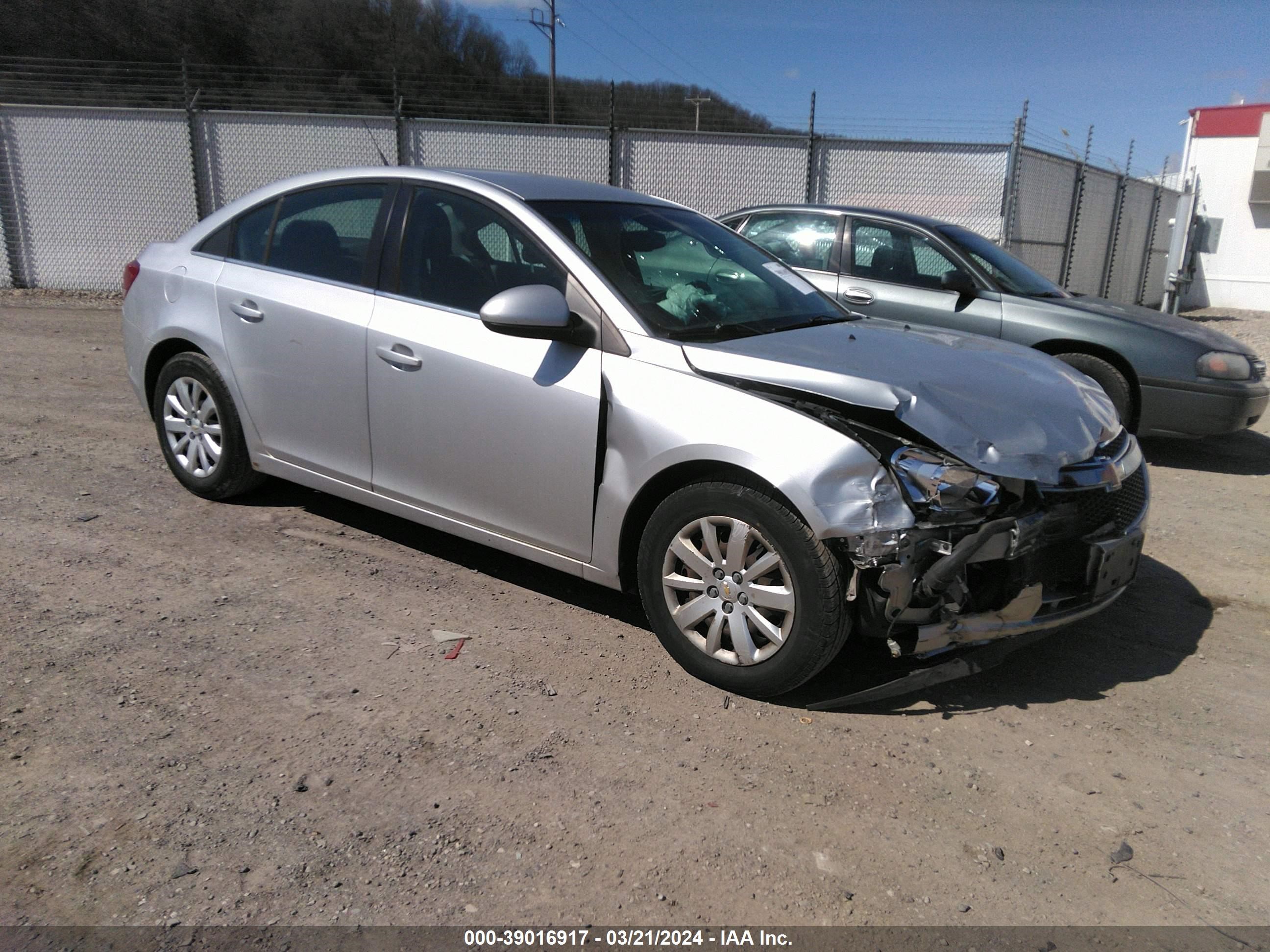 CHEVROLET CRUZE 2011 1g1pf5s94b7130744