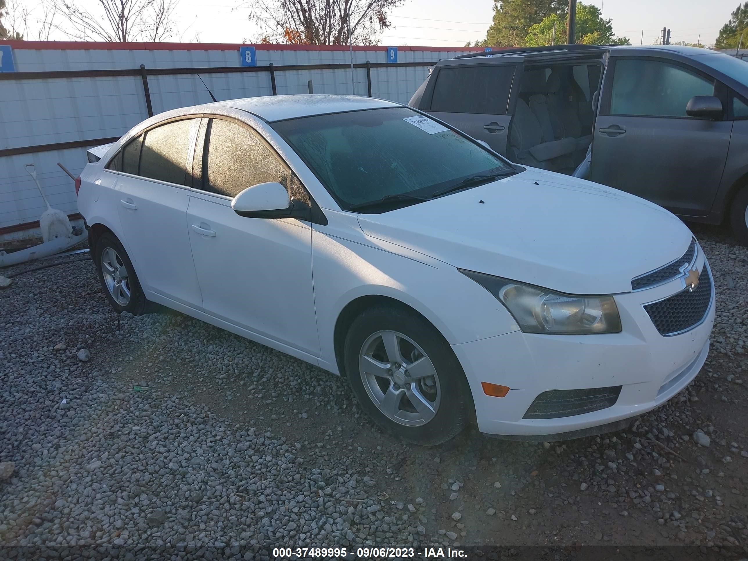 CHEVROLET CRUZE 2011 1g1pg5s97b7182026