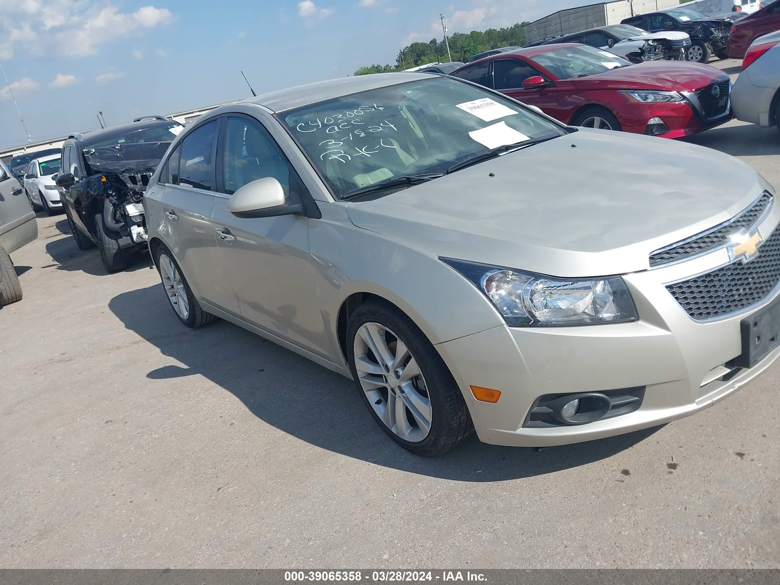 CHEVROLET CRUZE 2014 1g1pg5sb5e7333890