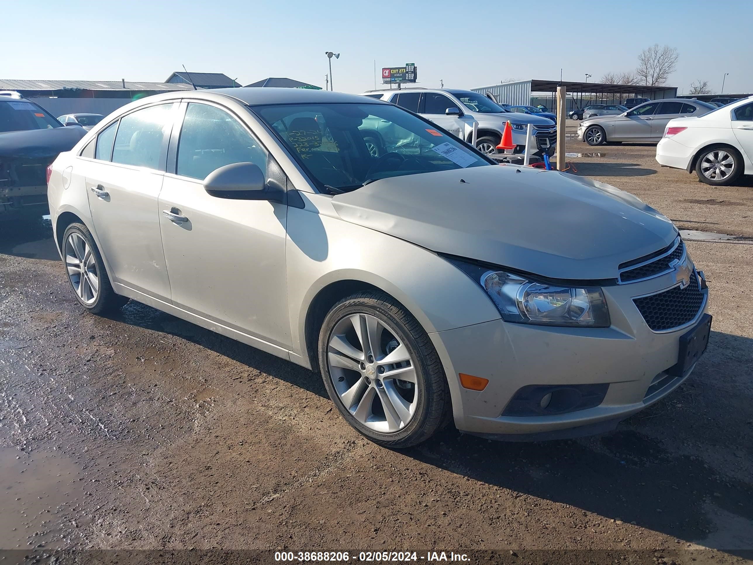 CHEVROLET CRUZE 2014 1g1pg5sb6e7130586