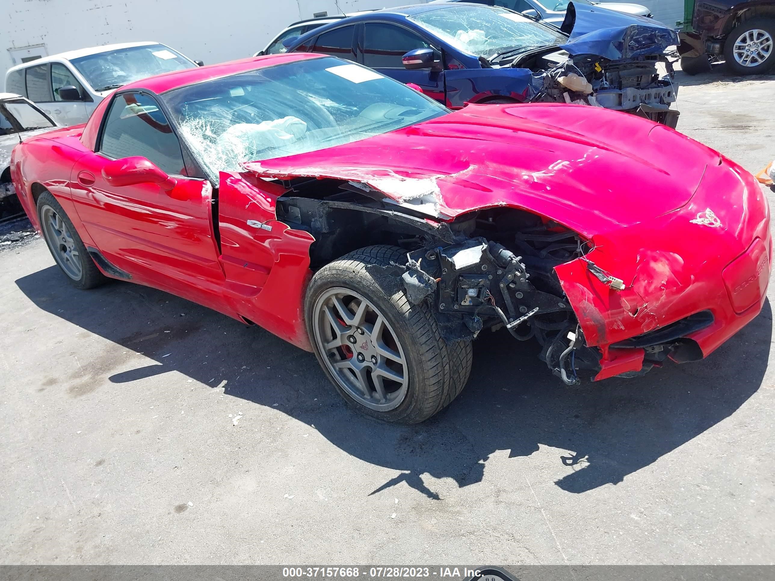 CHEVROLET CORVETTE 2004 1g1yy12s845110344