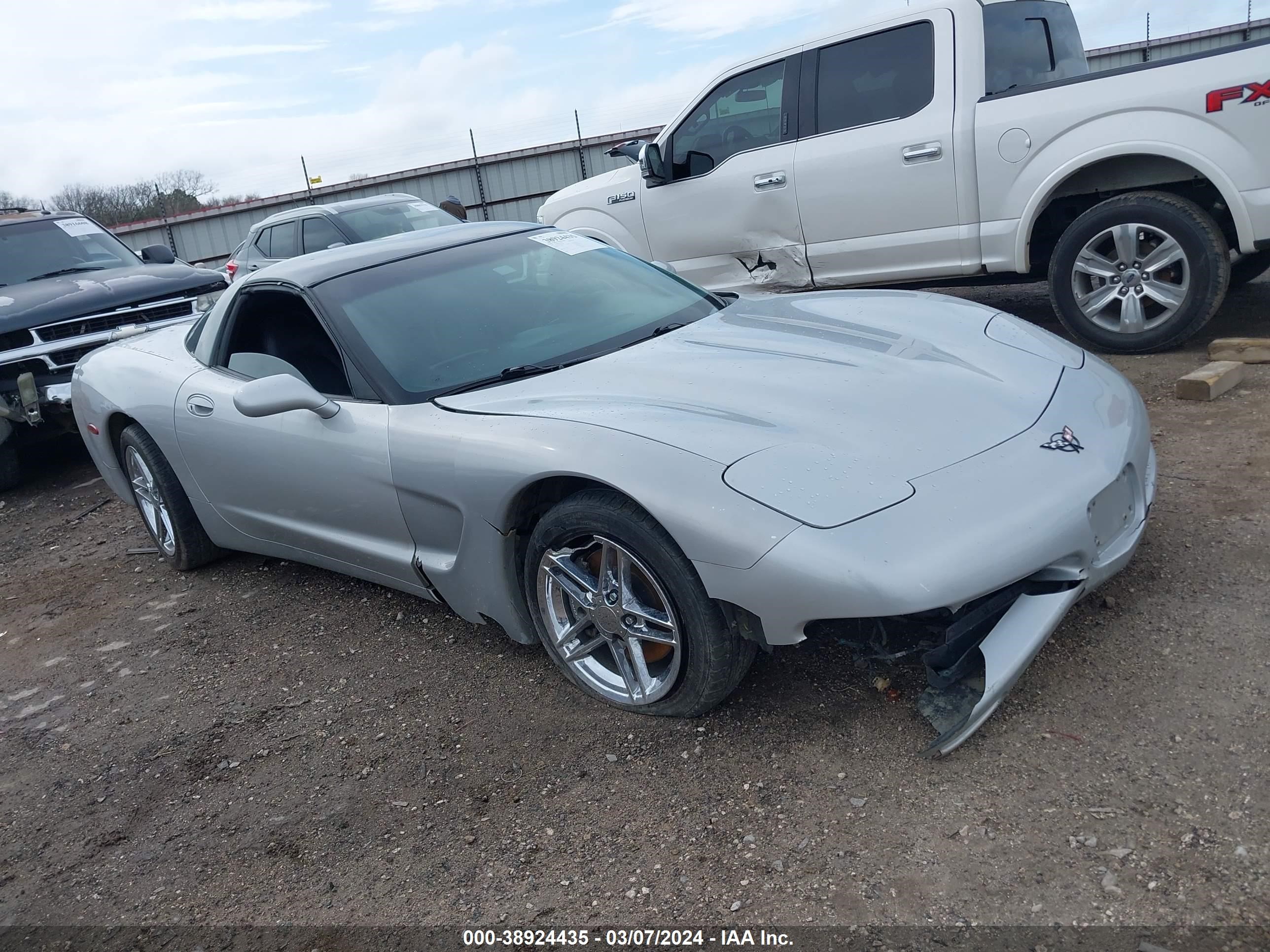 CHEVROLET CORVETTE 1998 1g1yy22g7w5121081