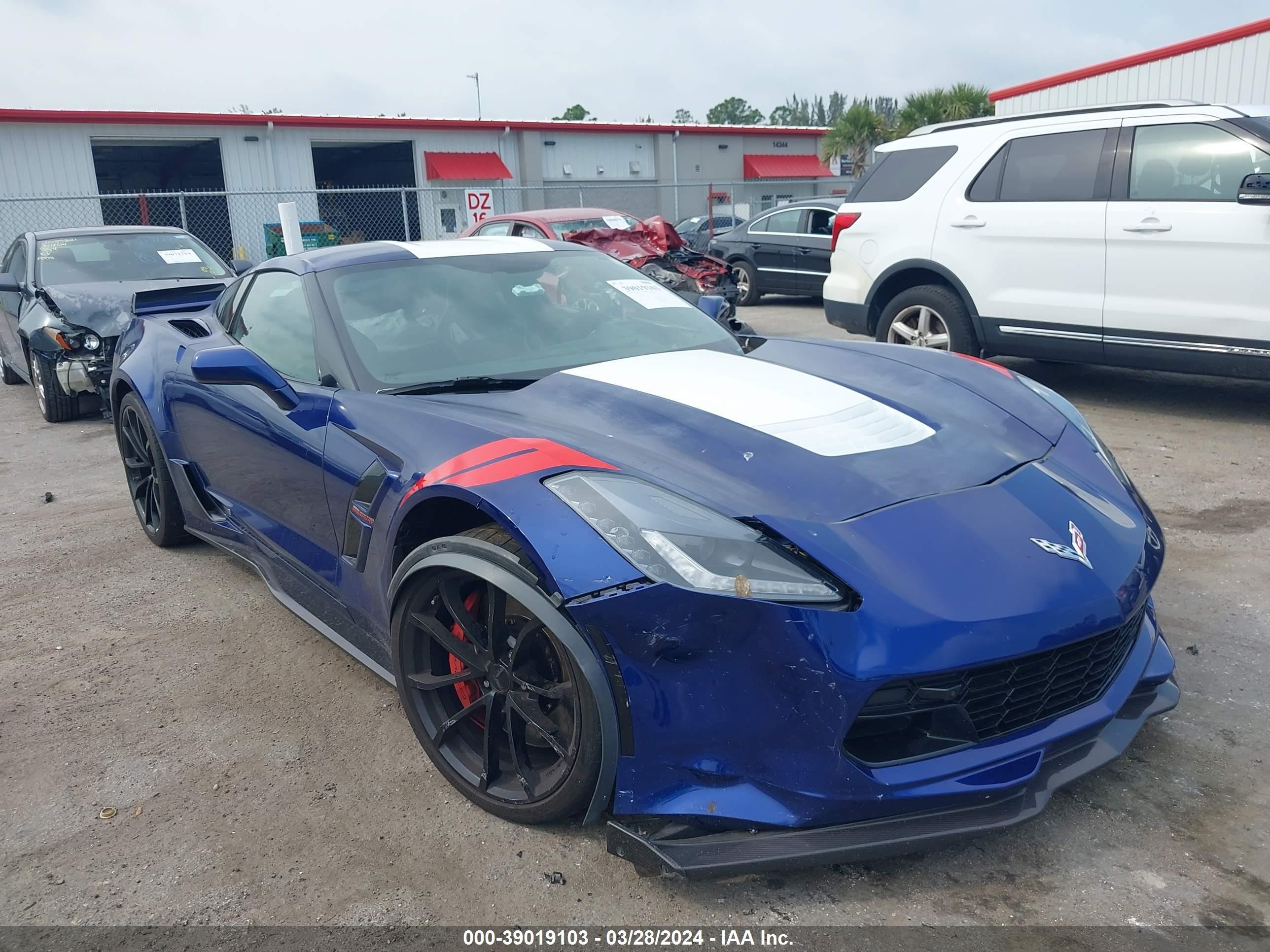 CHEVROLET CORVETTE 2017 1g1yy2d74h5115335