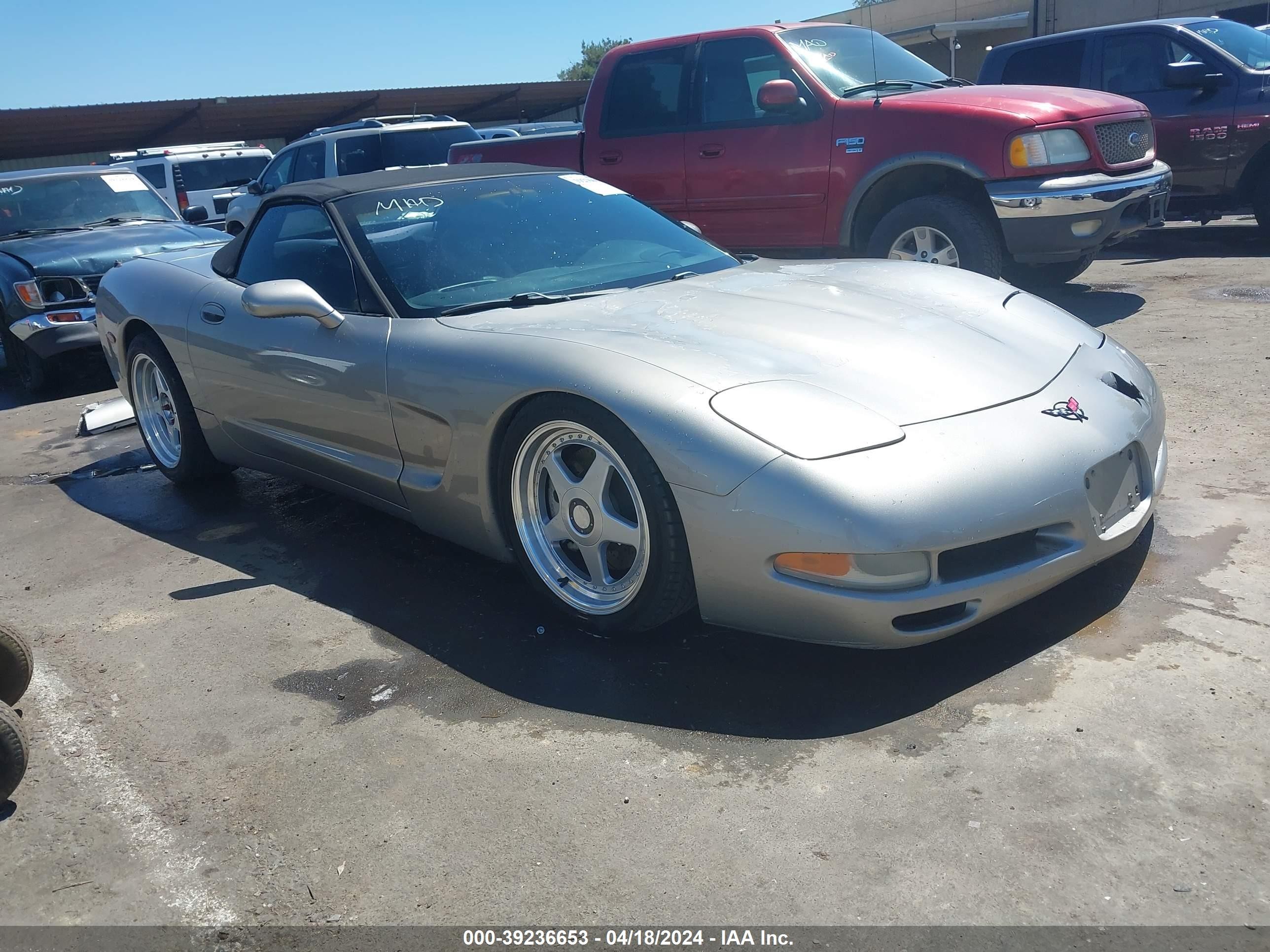 CHEVROLET CORVETTE 2001 1g1yy32g615122270