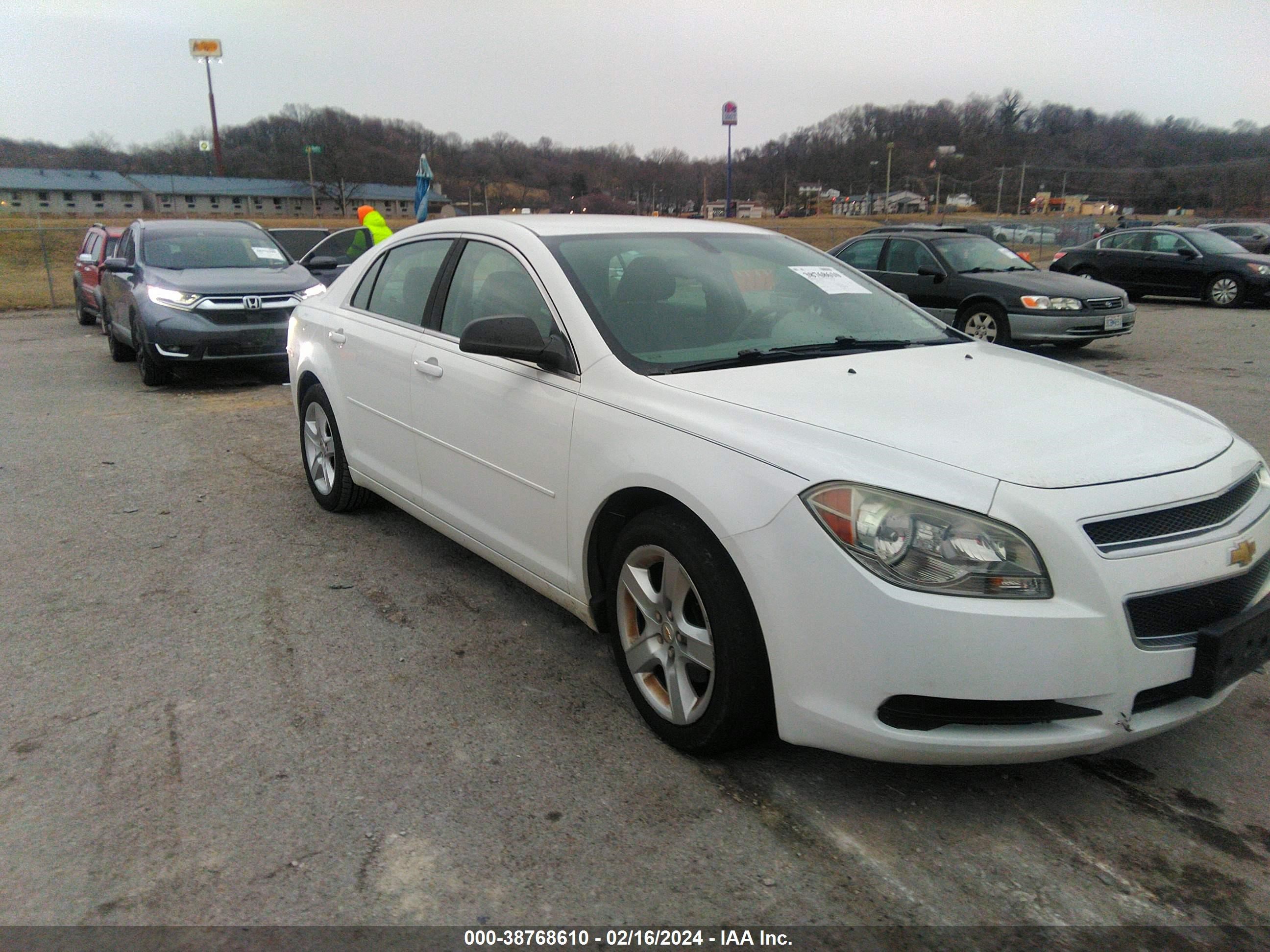 CHEVROLET MALIBU 2012 1g1zb5e02cf175044