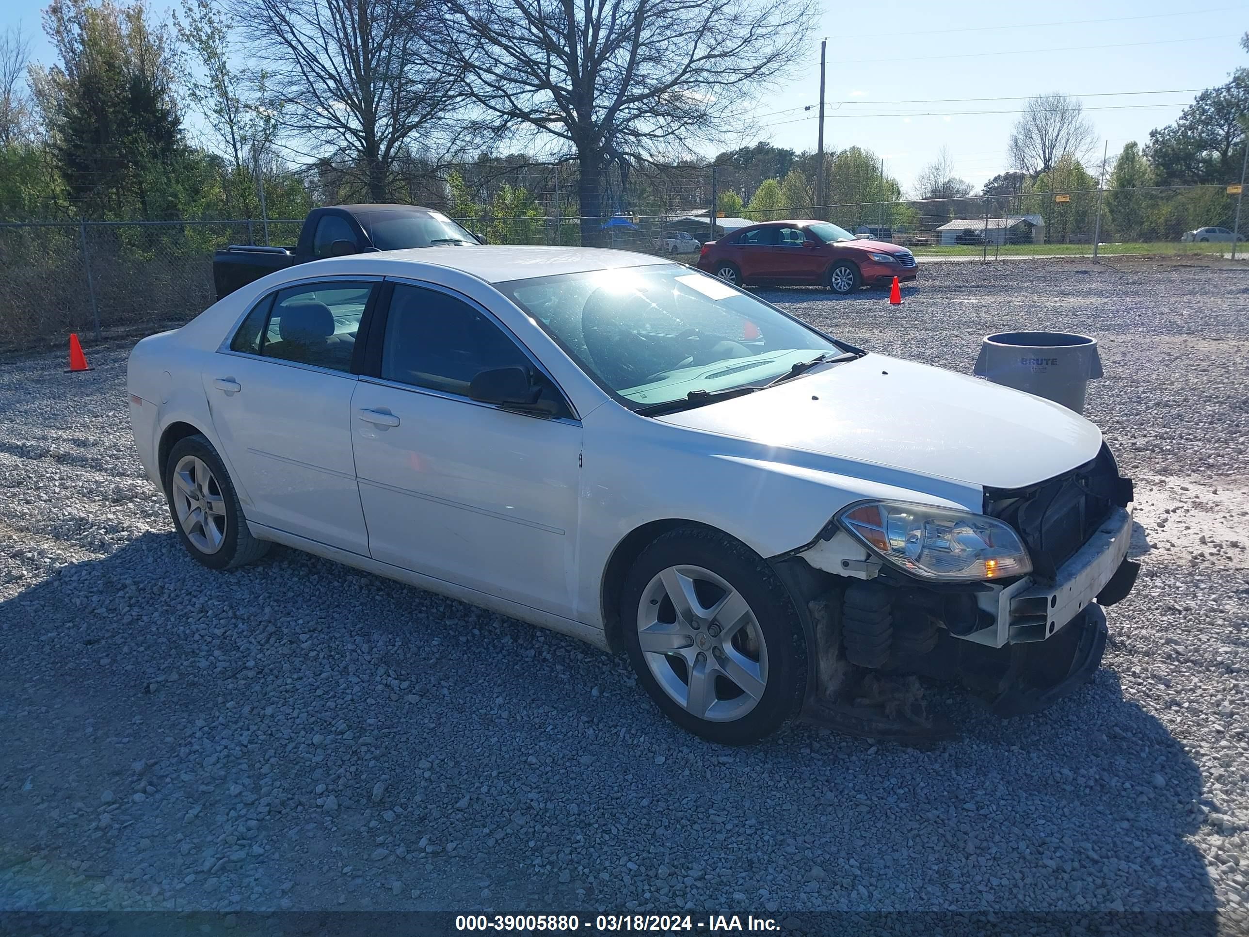 CHEVROLET MALIBU 2012 1g1zb5e09cf105329