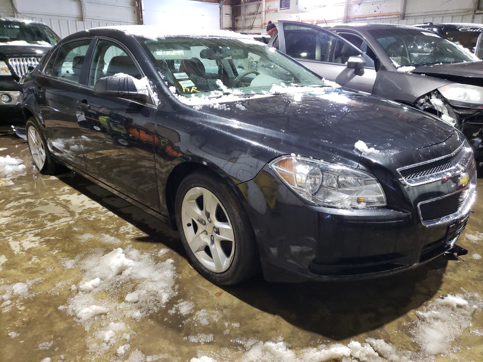 CHEVROLET MALIBU LS 2011 1g1zb5e16bf218257