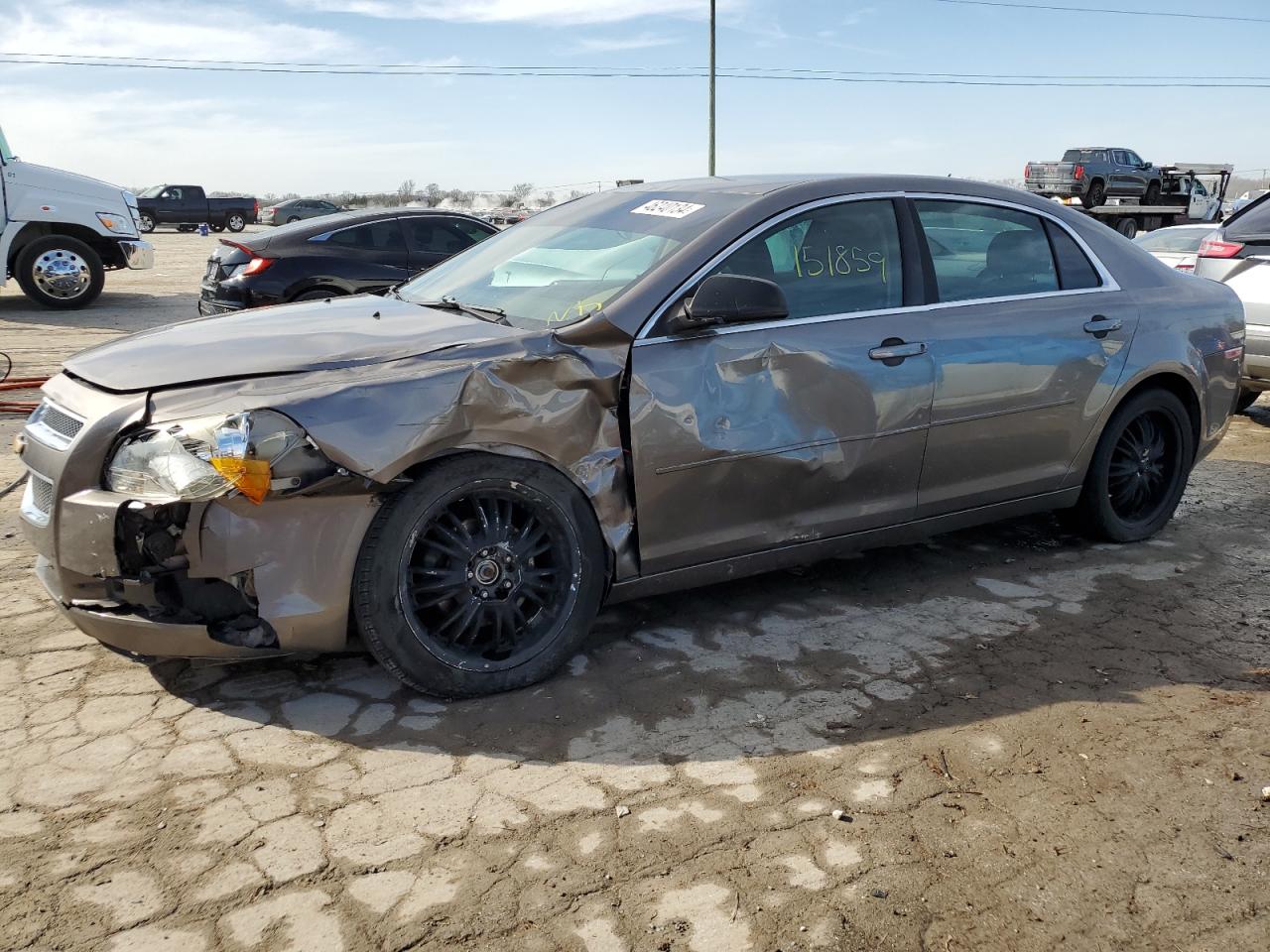 CHEVROLET MALIBU 2011 1g1zb5e16bf242302