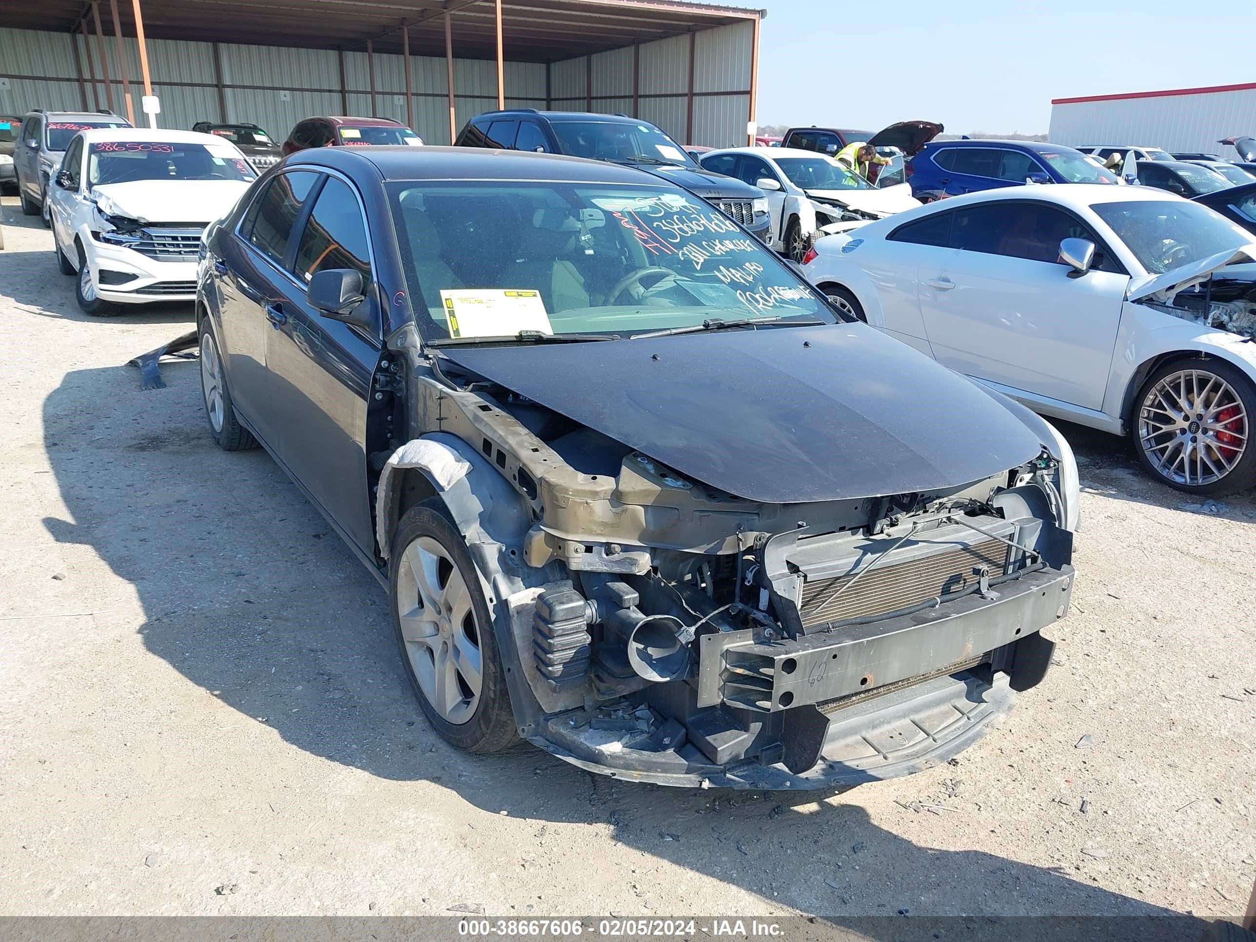 CHEVROLET MALIBU 2011 1g1zb5e16bf317726