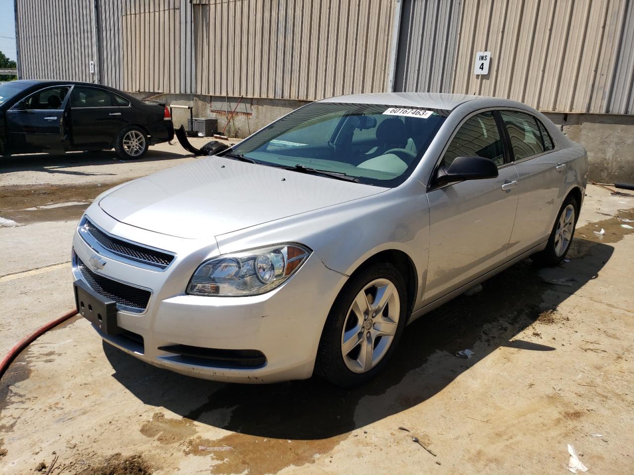 CHEVROLET MALIBU 2011 1g1zb5e17bf388451