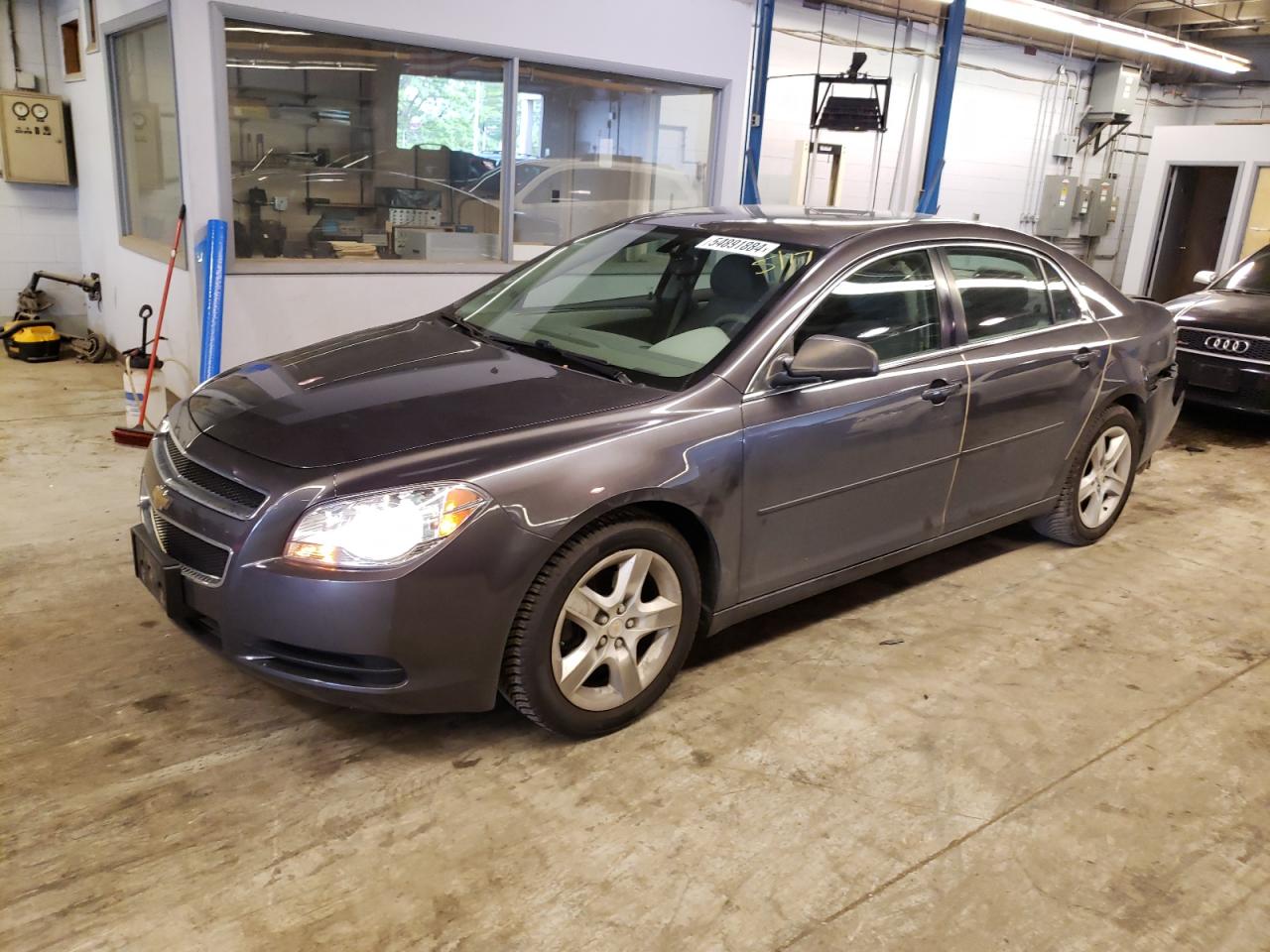 CHEVROLET MALIBU 2010 1g1zb5eb0a4155367