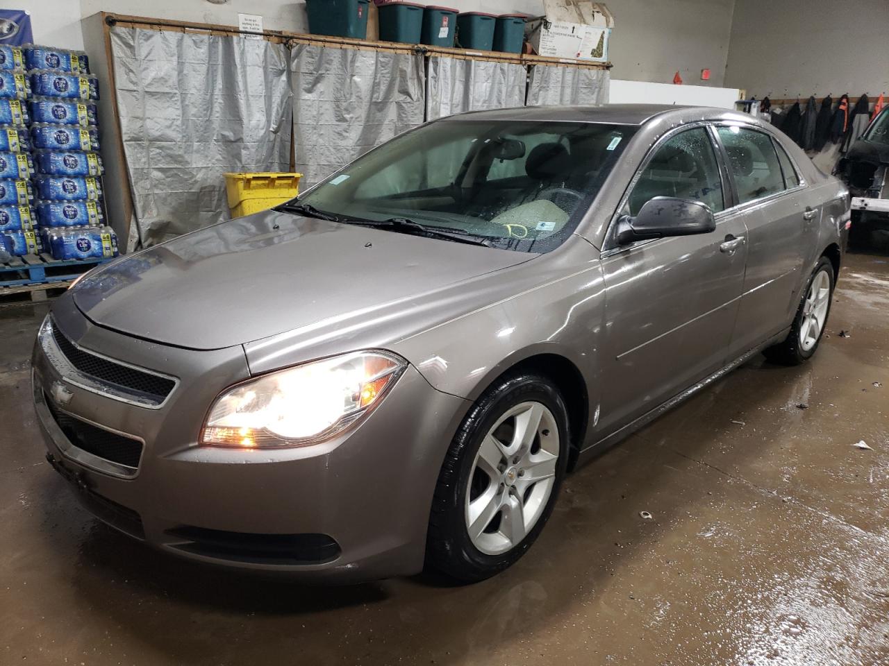 CHEVROLET MALIBU 2010 1g1zb5eb8af220227