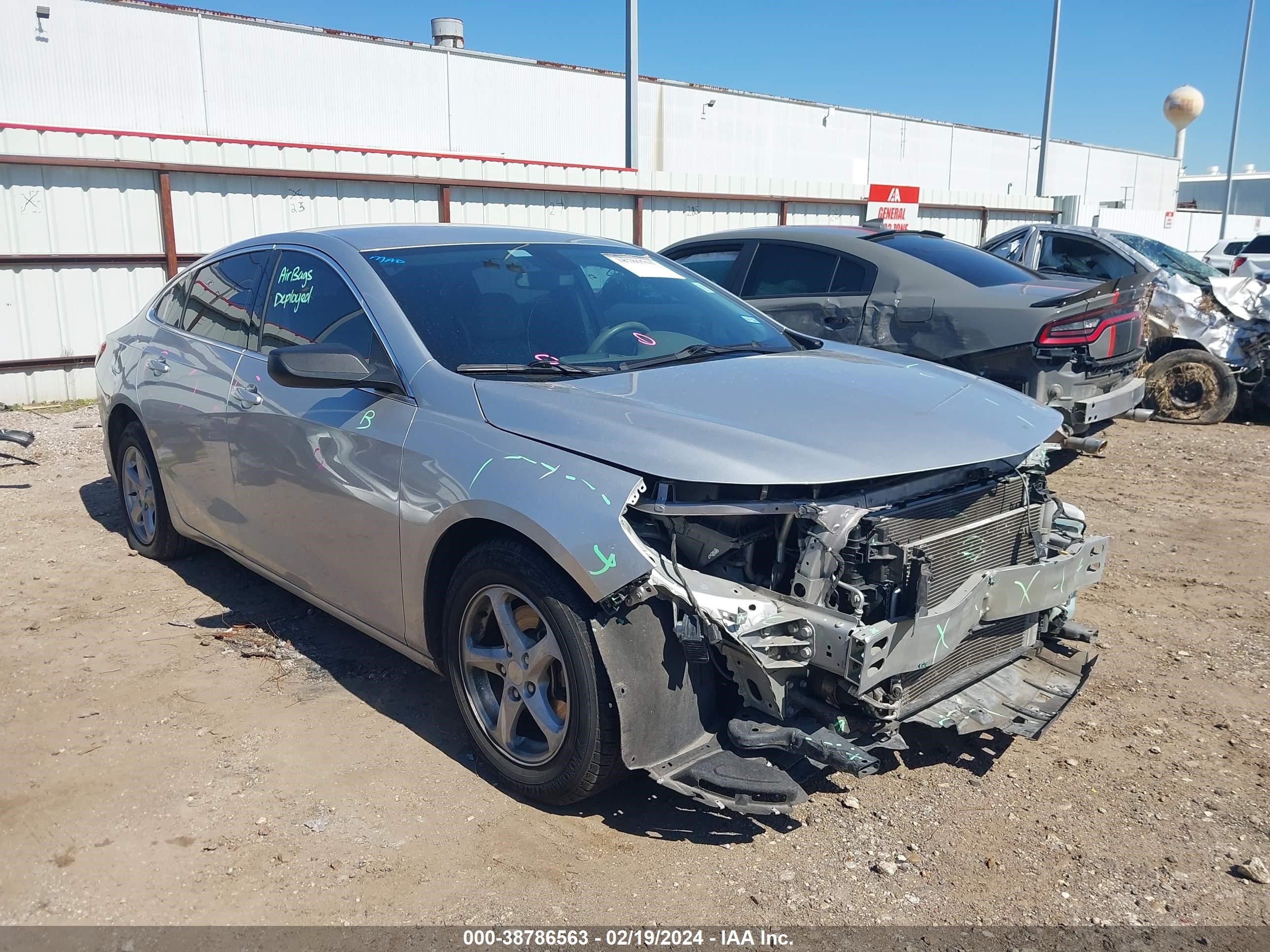 CHEVROLET MALIBU 2018 1g1zb5st1jf260422