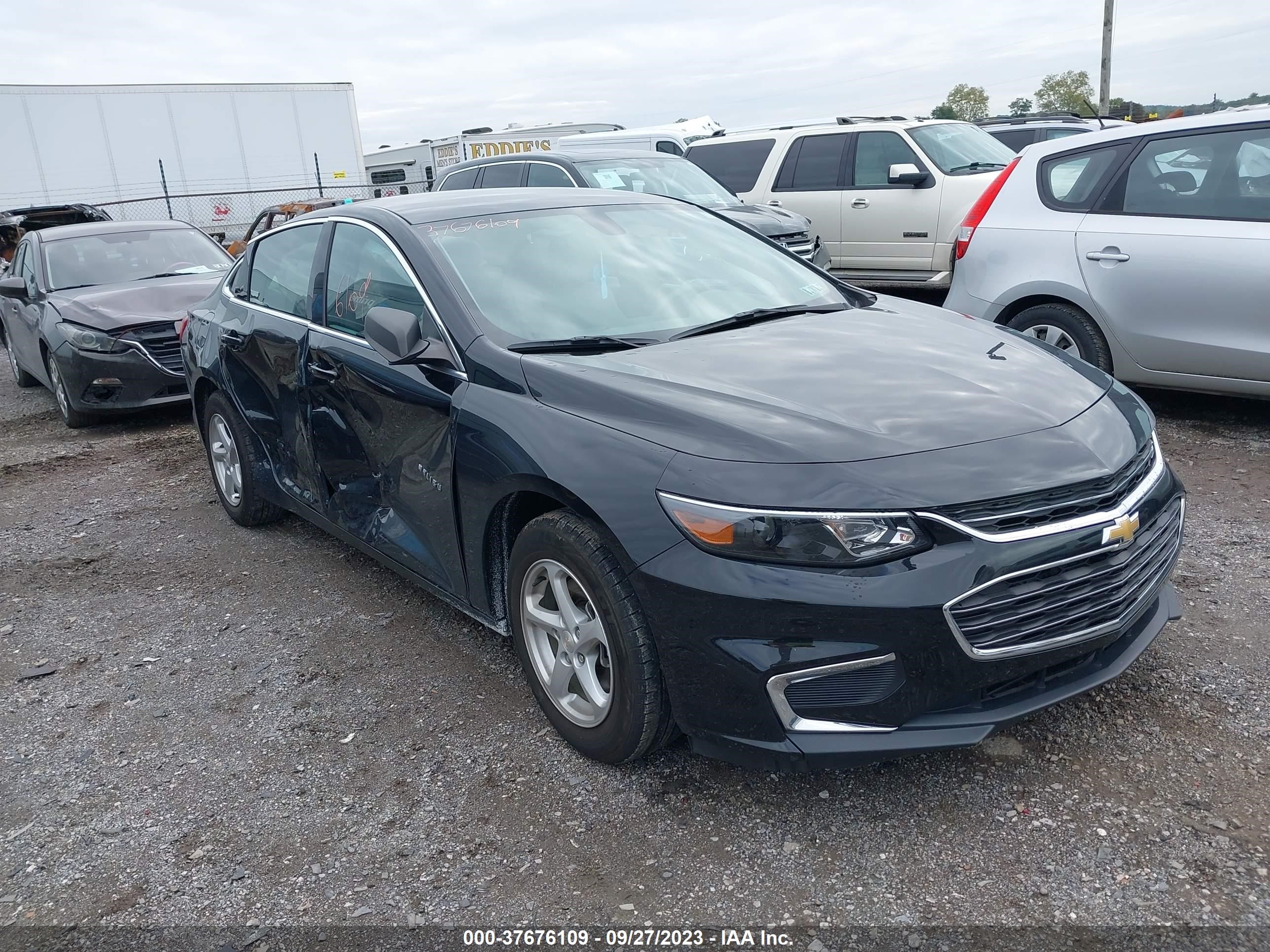 CHEVROLET MALIBU 2017 1g1zb5st2hf270967