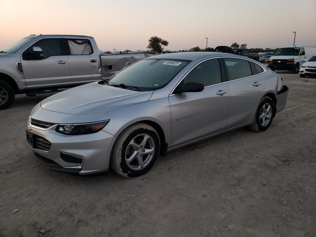 CHEVROLET MALIBU 2018 1g1zb5st3jf235098