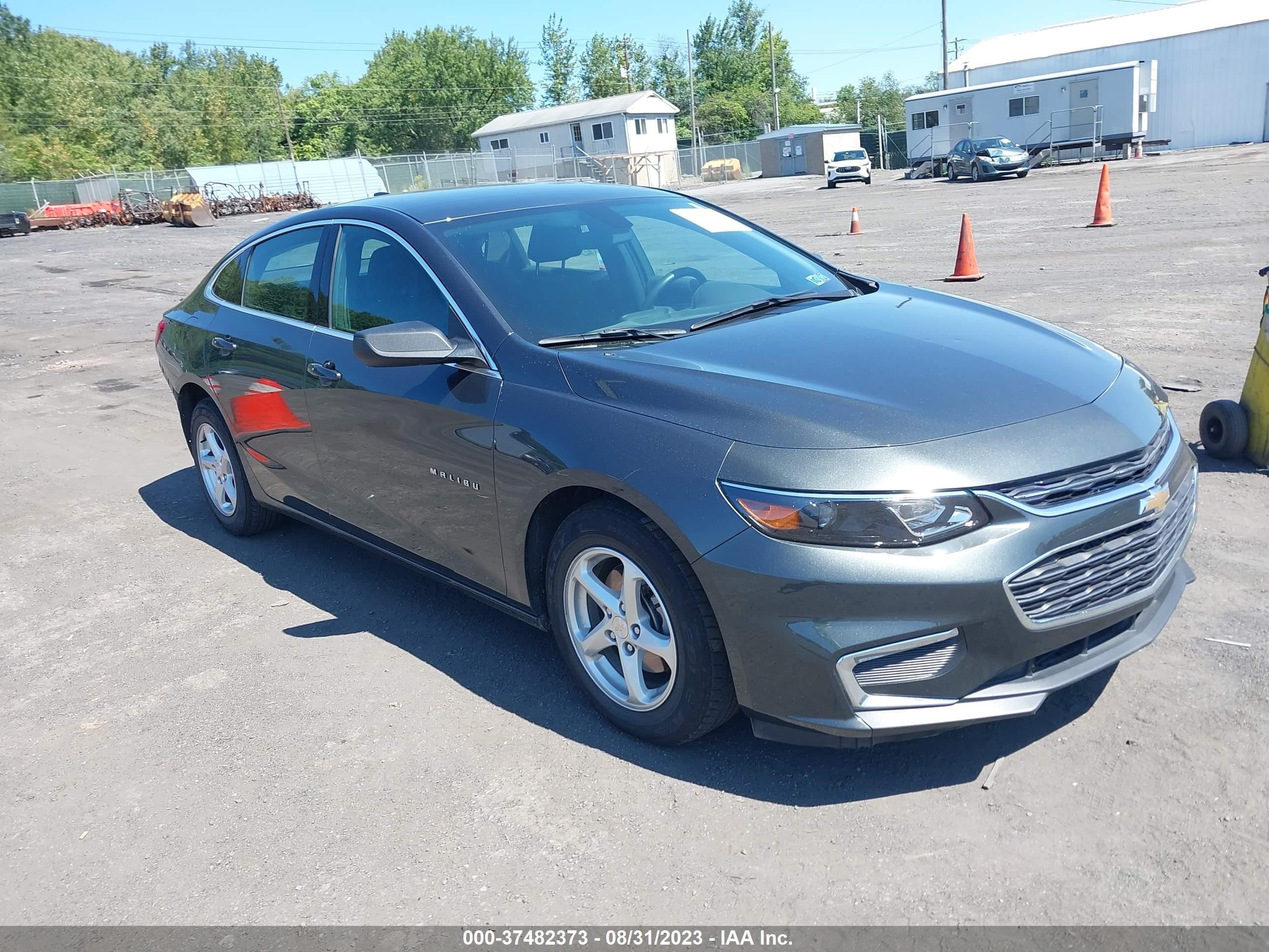 CHEVROLET MALIBU 2017 1g1zb5st5hf273071