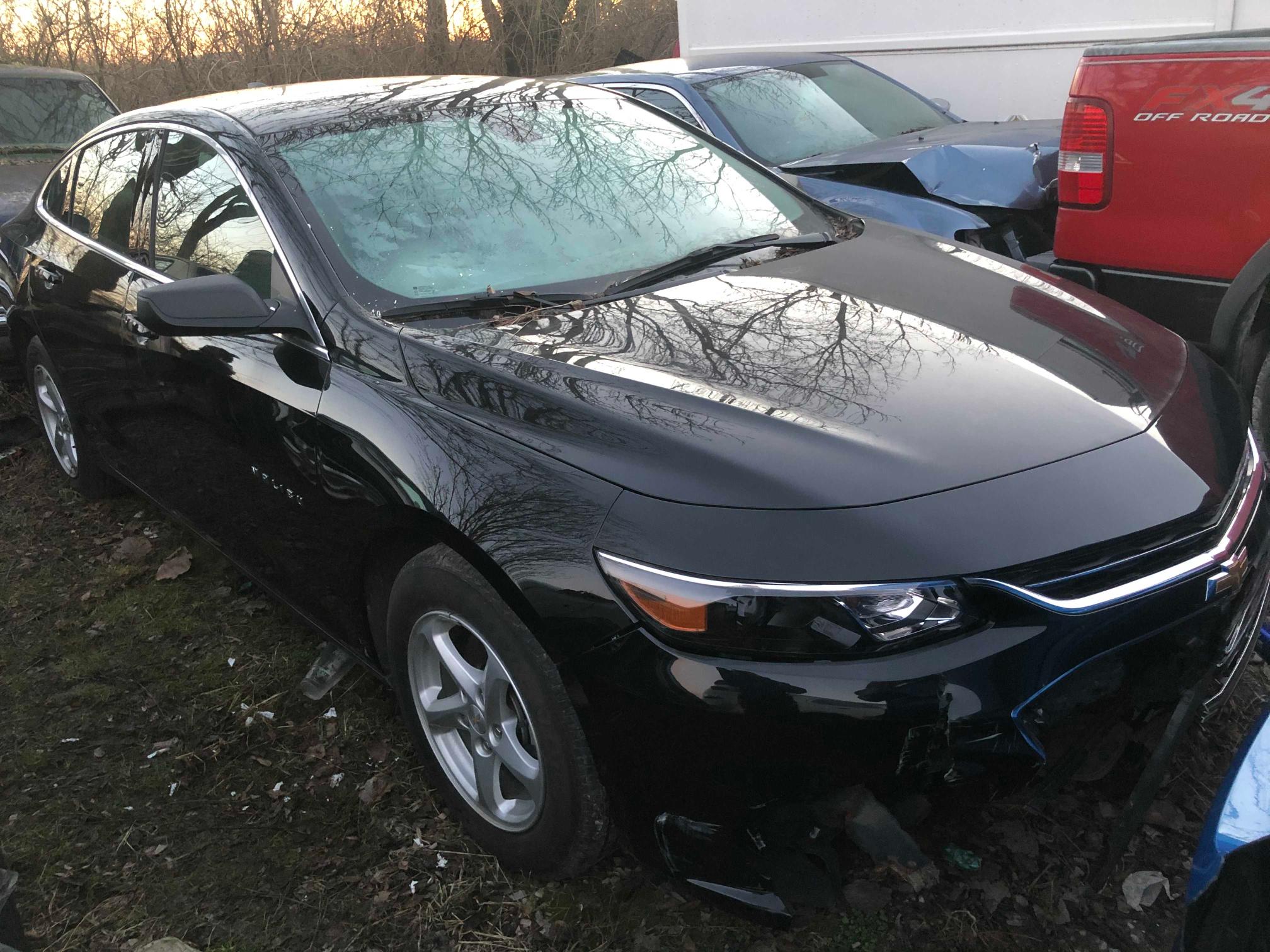 CHEVROLET MALIBU LS 2018 1g1zb5st6jf285252