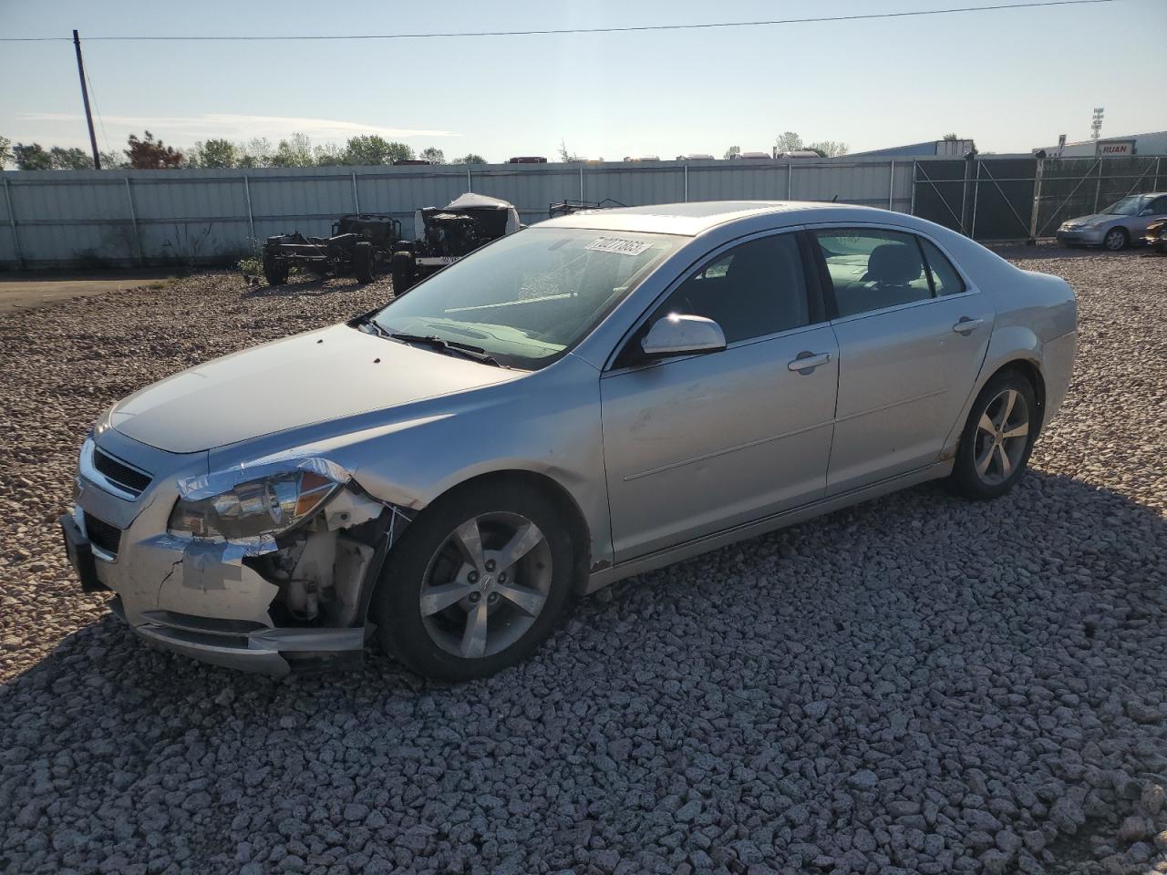 CHEVROLET MALIBU 2011 1g1zc5eu8bf329738