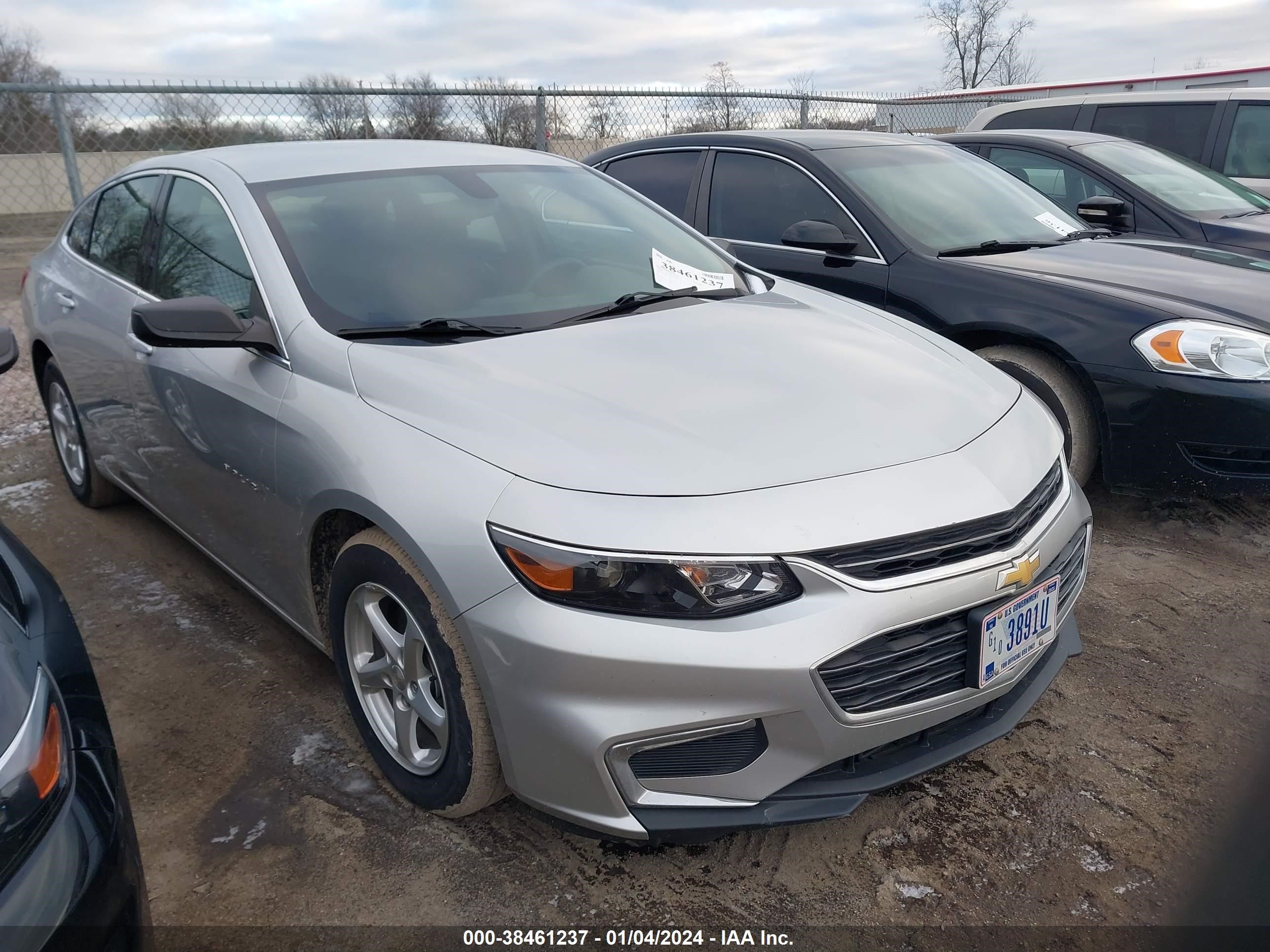 CHEVROLET MALIBU 2018 1g1zc5st1jf104684