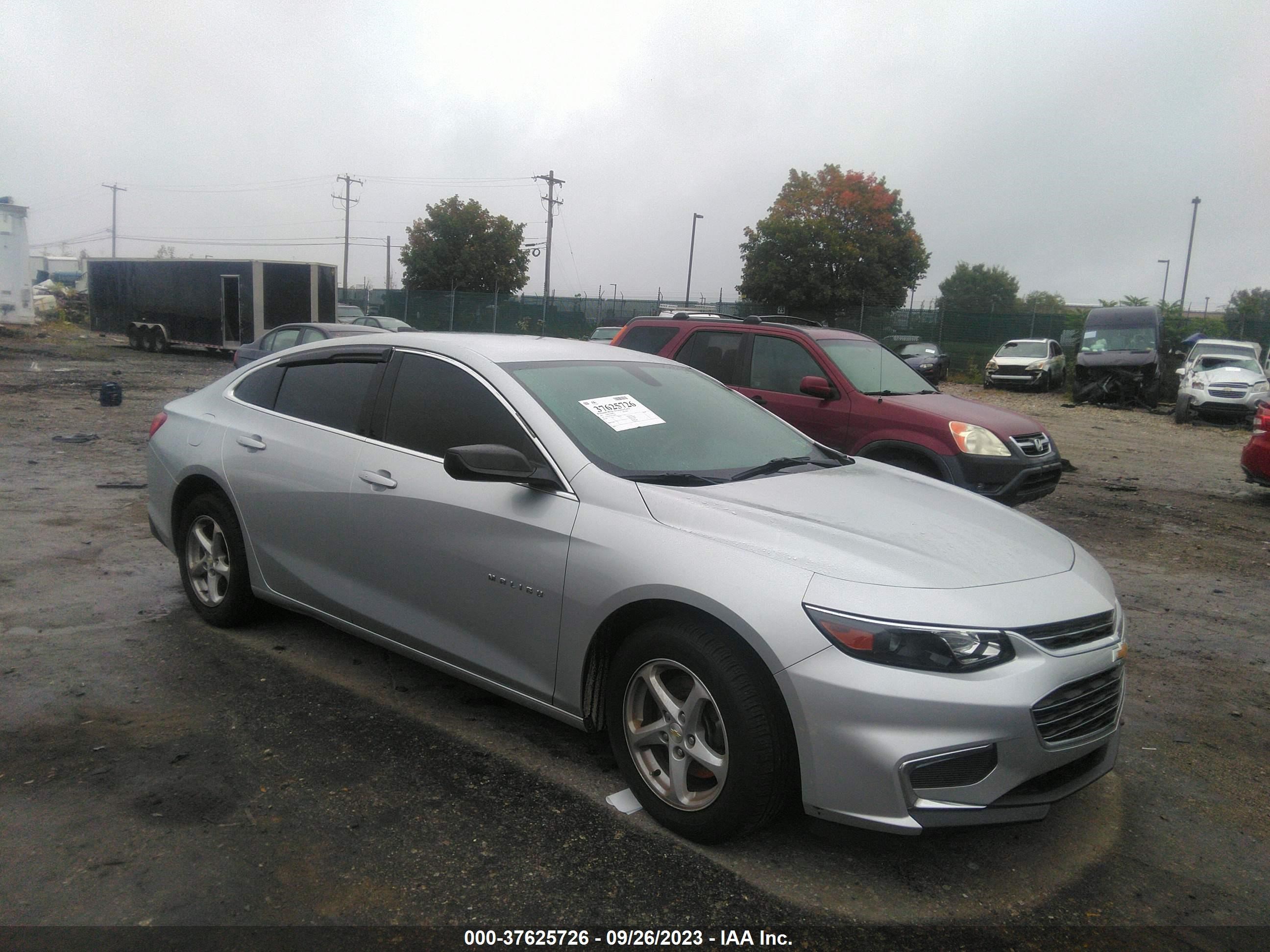 CHEVROLET MALIBU 2017 1g1zc5st2hf190467