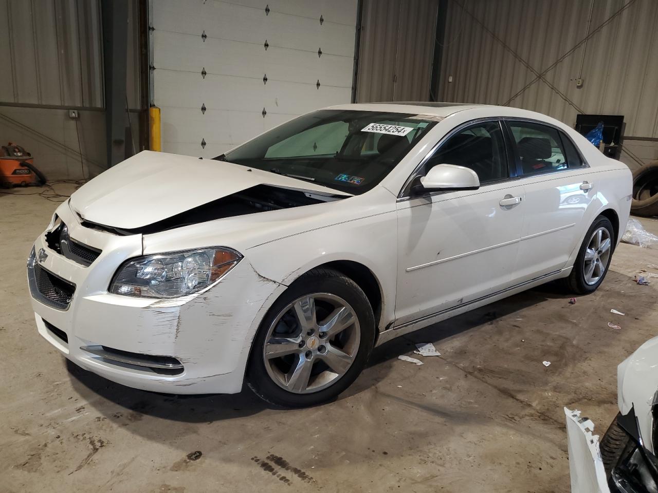 CHEVROLET MALIBU 2010 1g1zd5eb0af261459