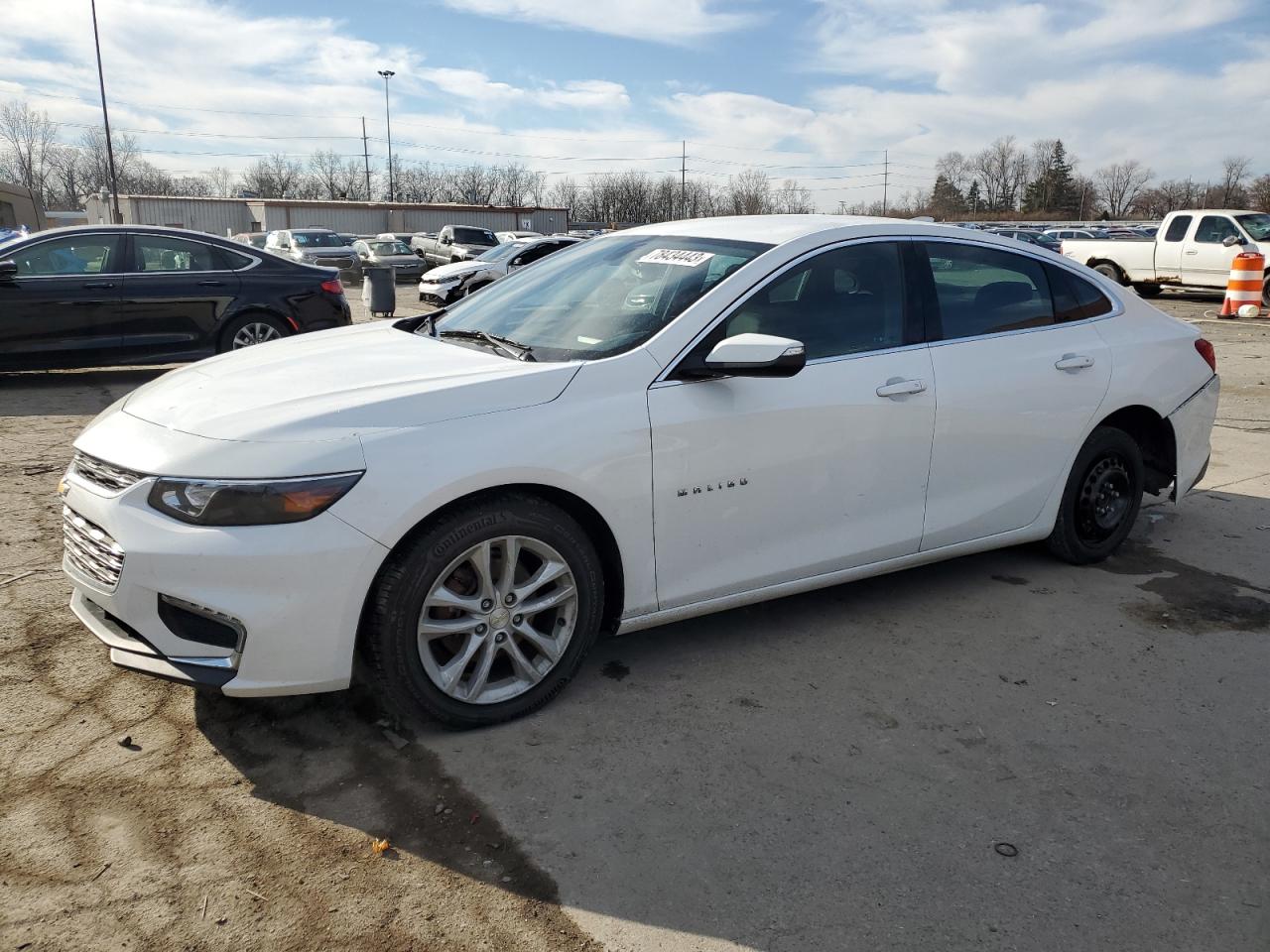 CHEVROLET MALIBU 2018 1g1zd5st0jf173329