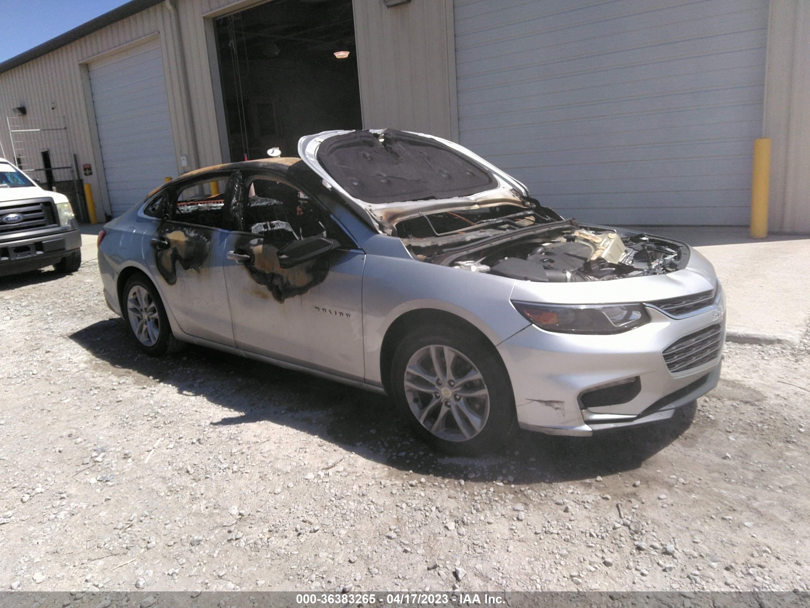 CHEVROLET MALIBU 2018 1g1zd5st2jf129414