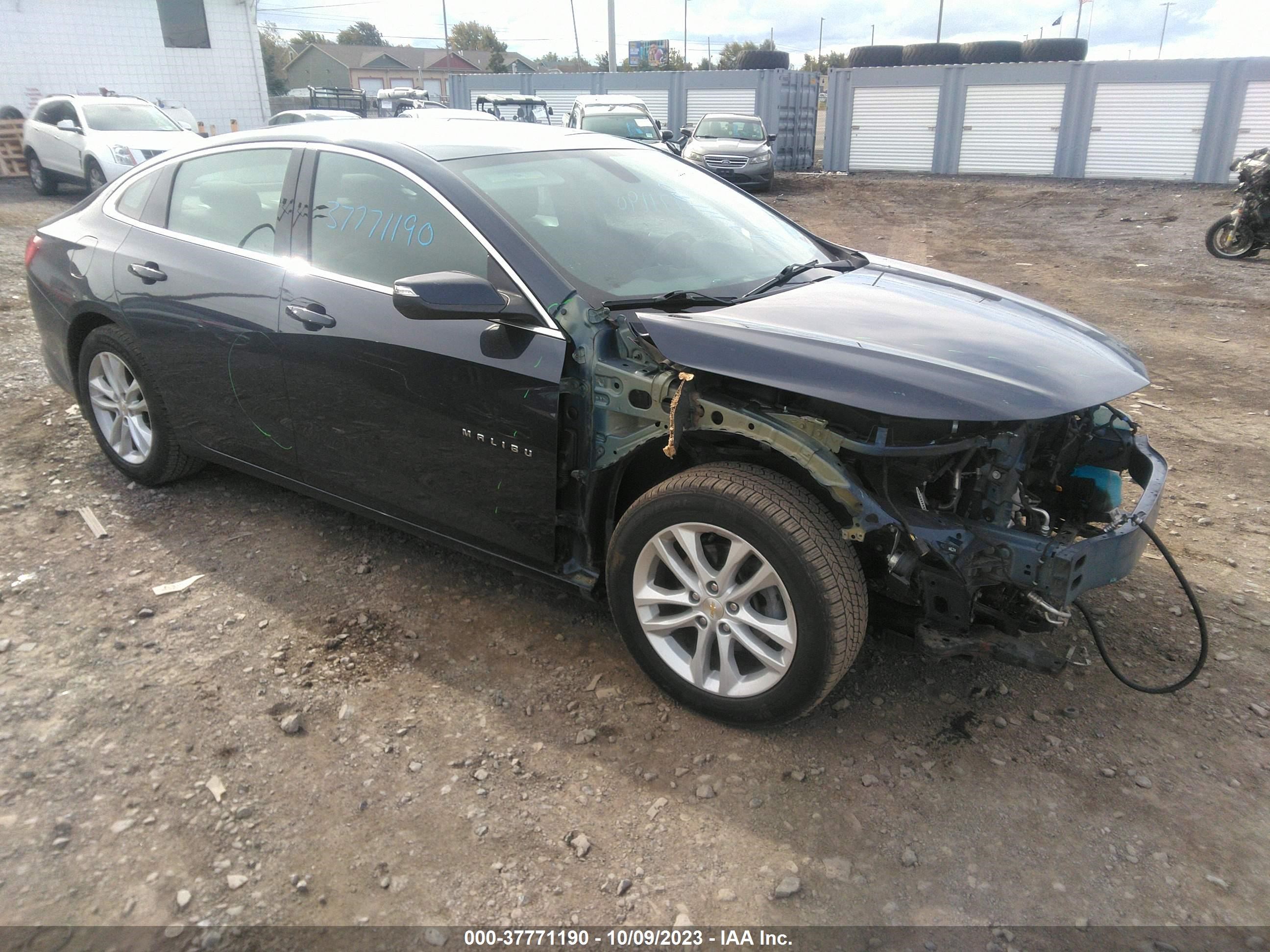 CHEVROLET MALIBU 2018 1g1zd5st3jf112346