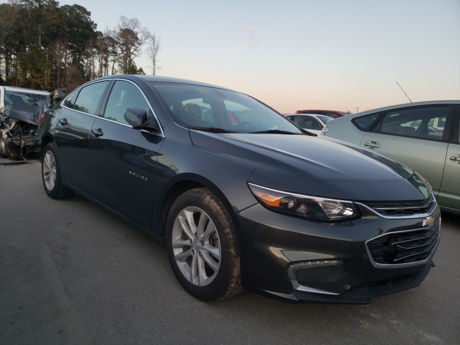 CHEVROLET MALIBU LT 2018 1g1zd5st3jf142544