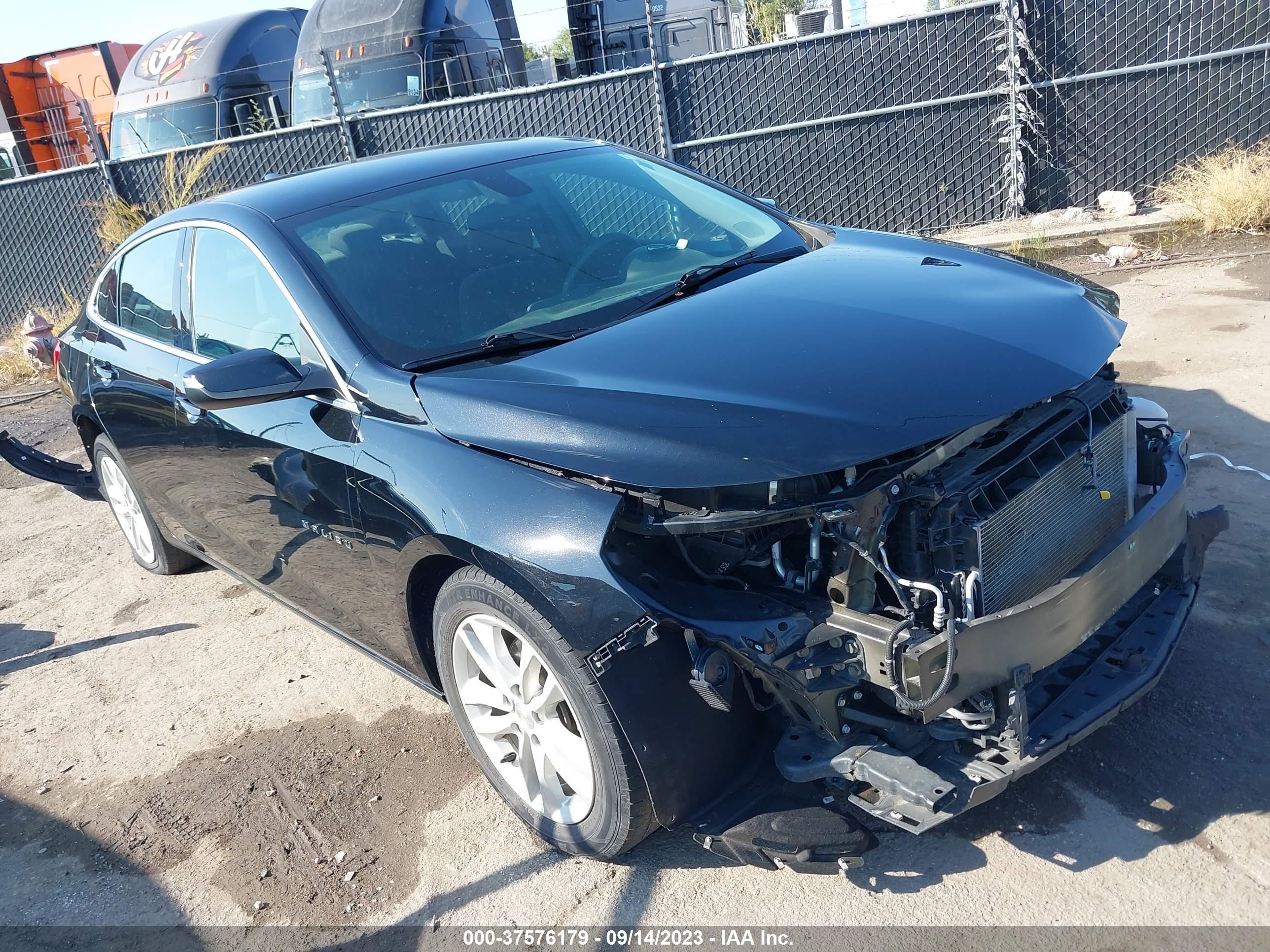 CHEVROLET MALIBU 2018 1g1zd5st3jf273439