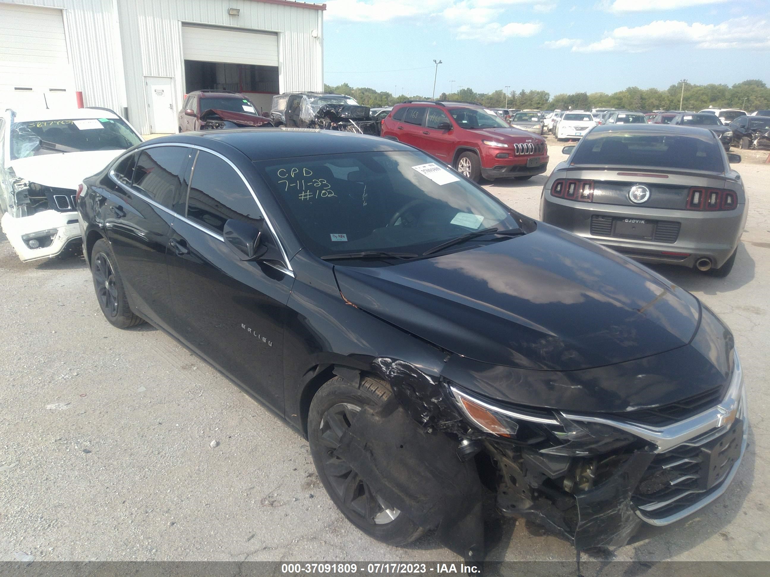 CHEVROLET MALIBU 2019 1g1zd5st3kf159264