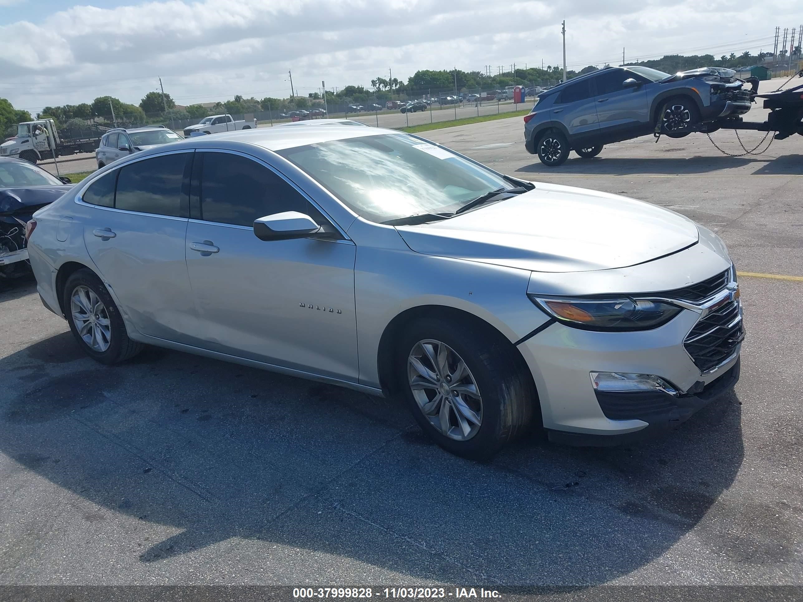 CHEVROLET MALIBU 2019 1g1zd5st3kf213033