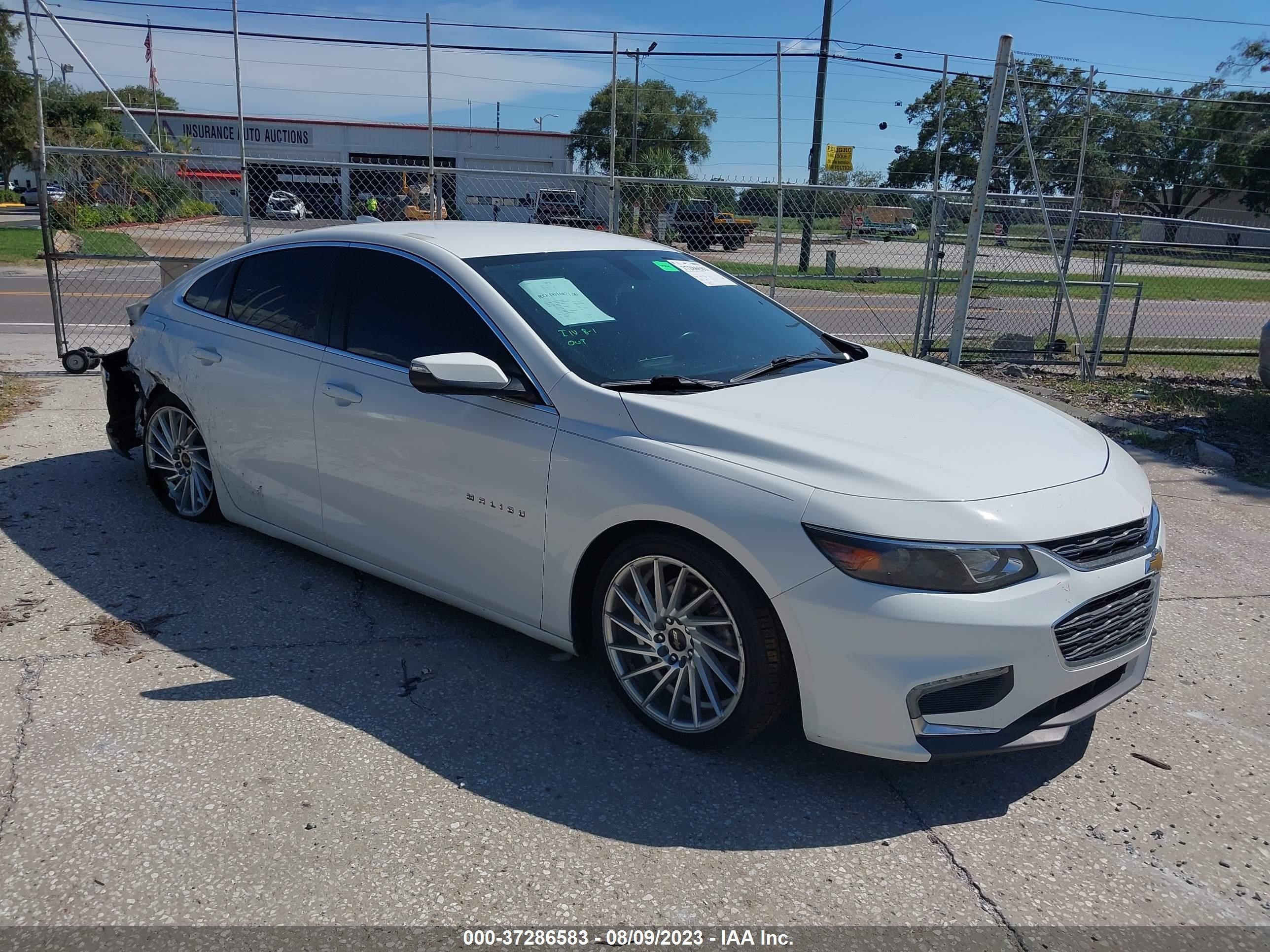 CHEVROLET MALIBU 2018 1g1zd5st4jf222726