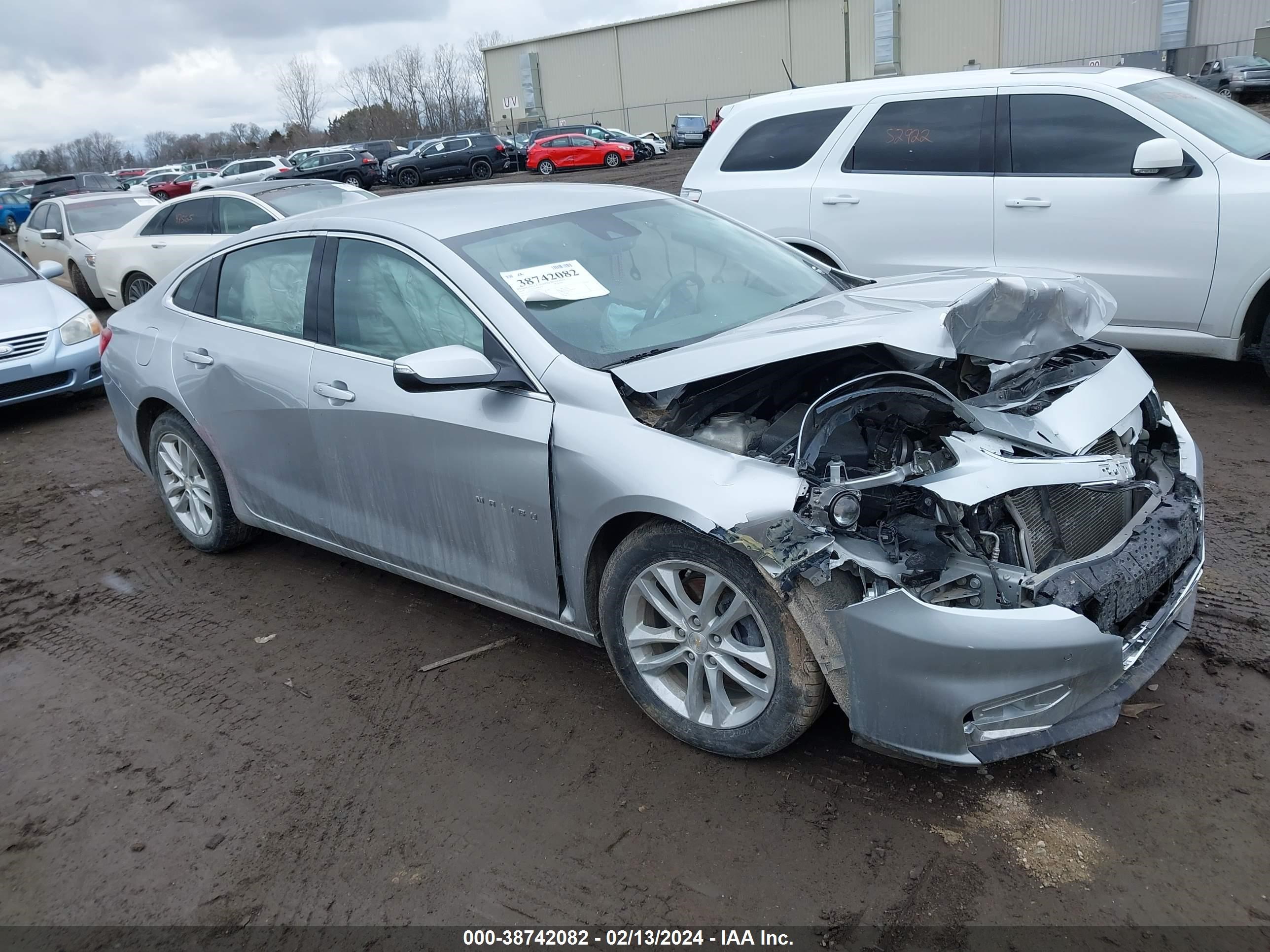 CHEVROLET MALIBU 2018 1g1zd5st5jf207541