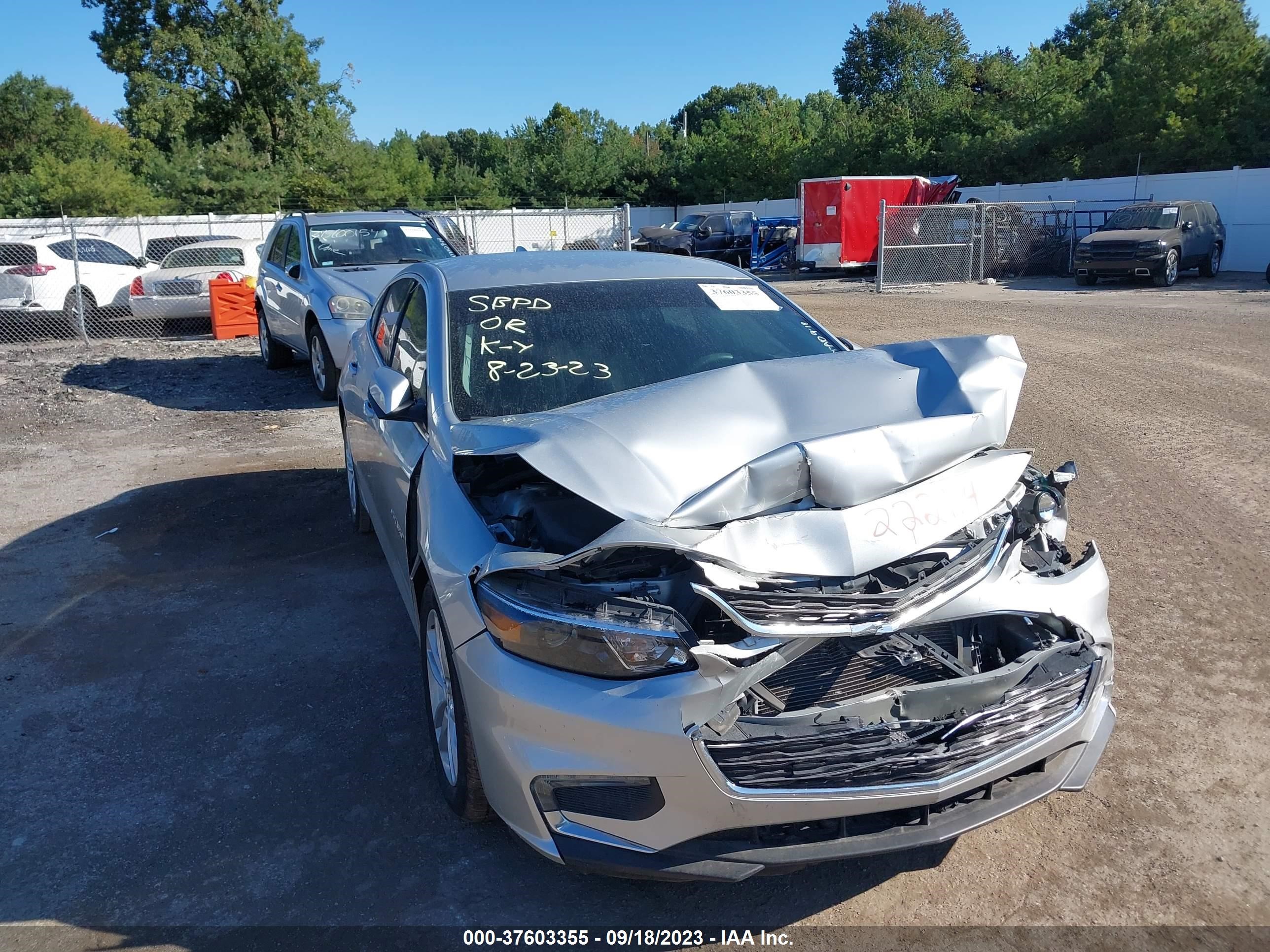 CHEVROLET MALIBU 2018 1g1zd5st6jf222114