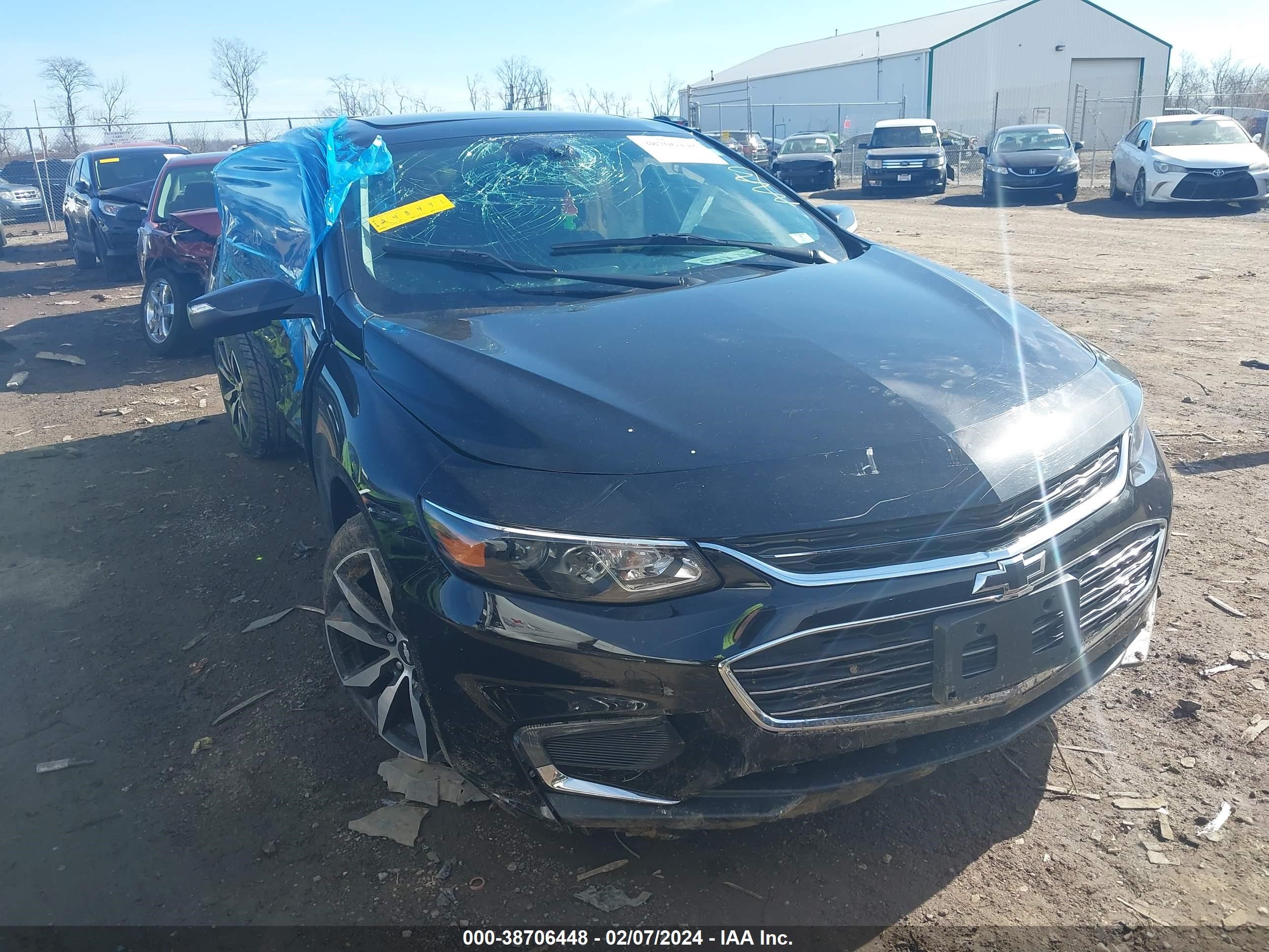 CHEVROLET MALIBU 2018 1g1zd5st6jf248471