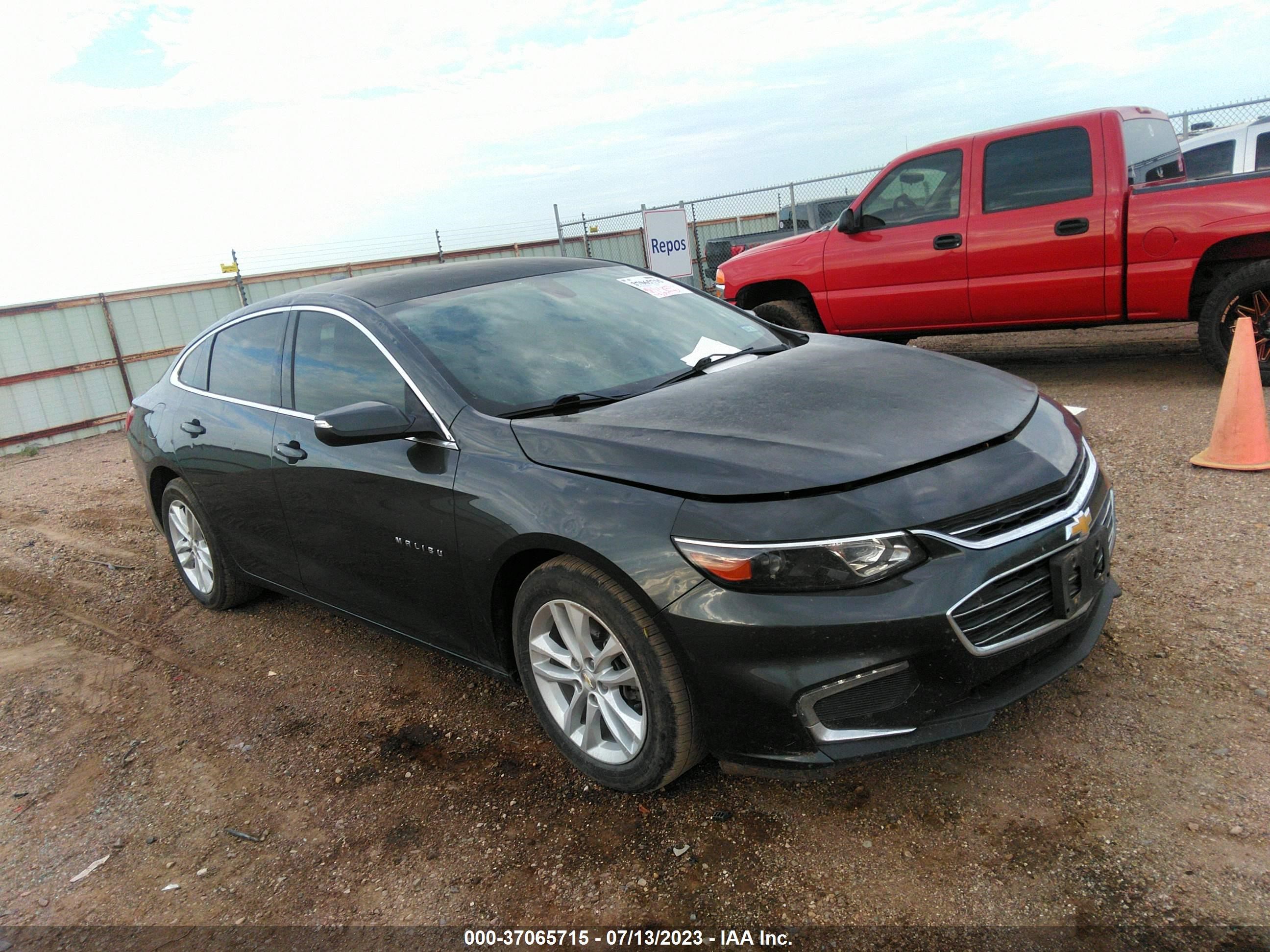 CHEVROLET MALIBU 2018 1g1zd5st7jf103004