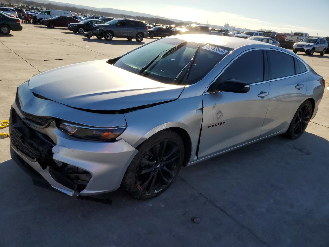 CHEVROLET MALIBU 2018 1g1zd5st7jf188460