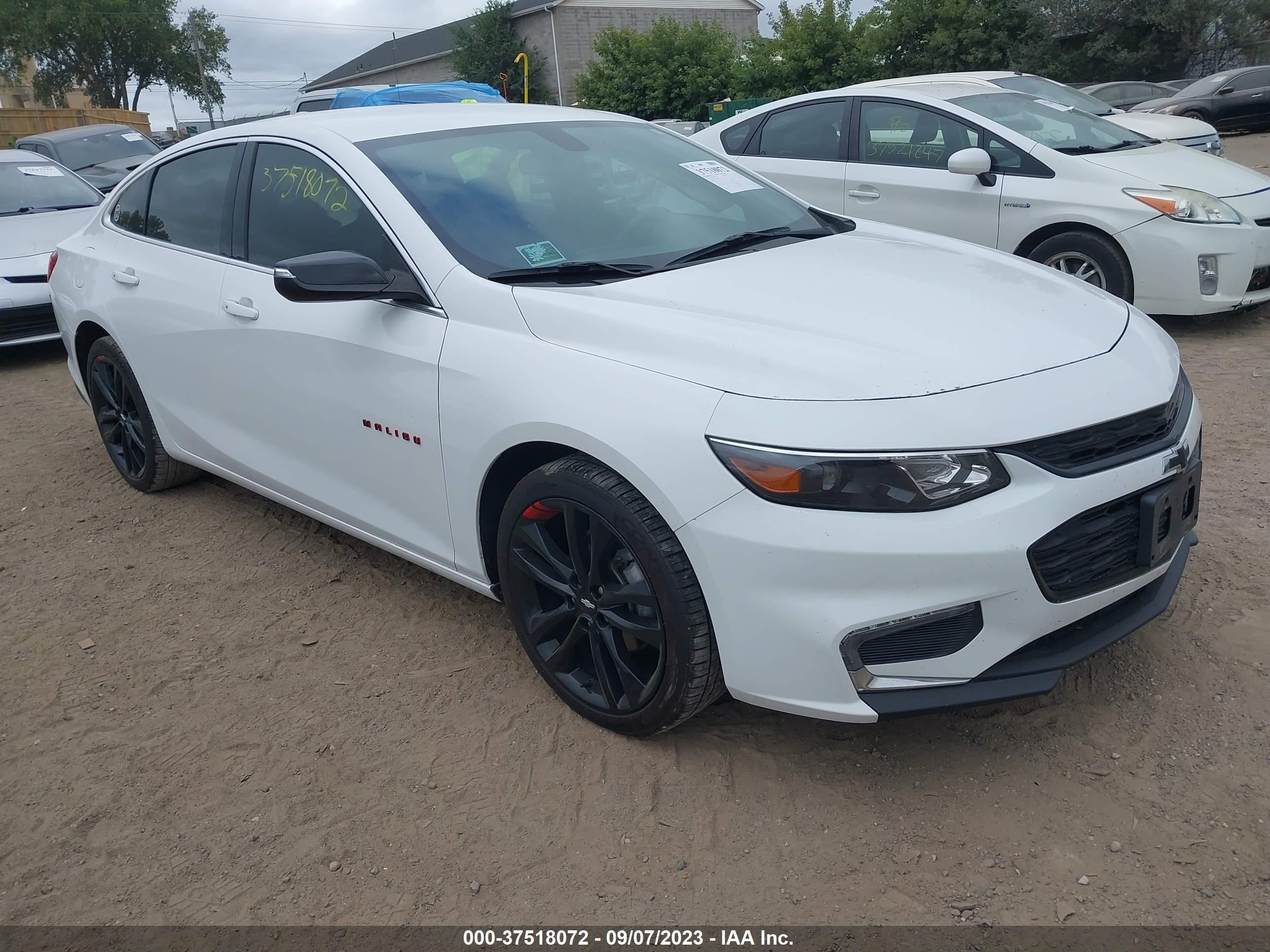 CHEVROLET MALIBU 2018 1g1zd5st8jf264557