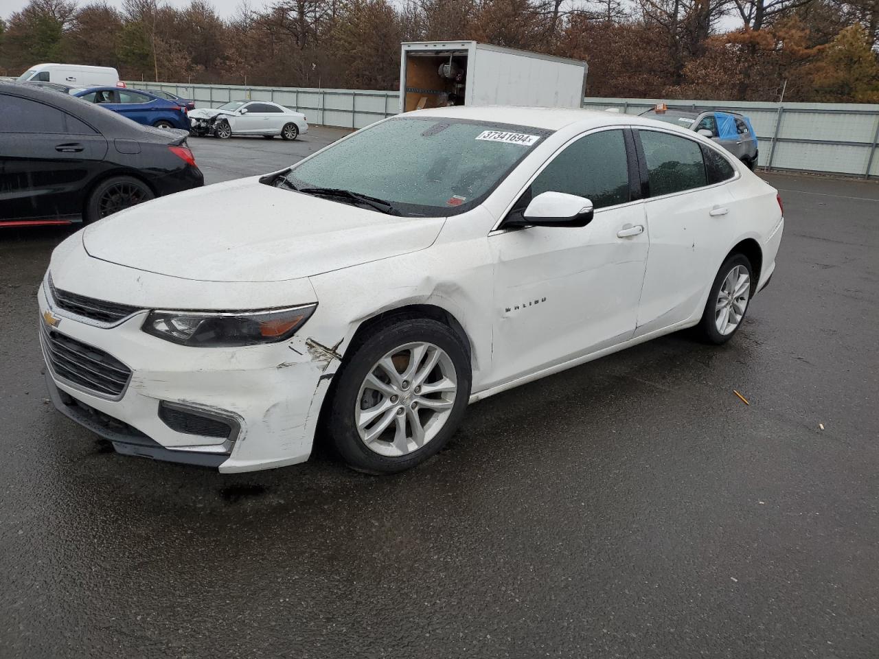 CHEVROLET MALIBU 2018 1g1zd5st9jf109984