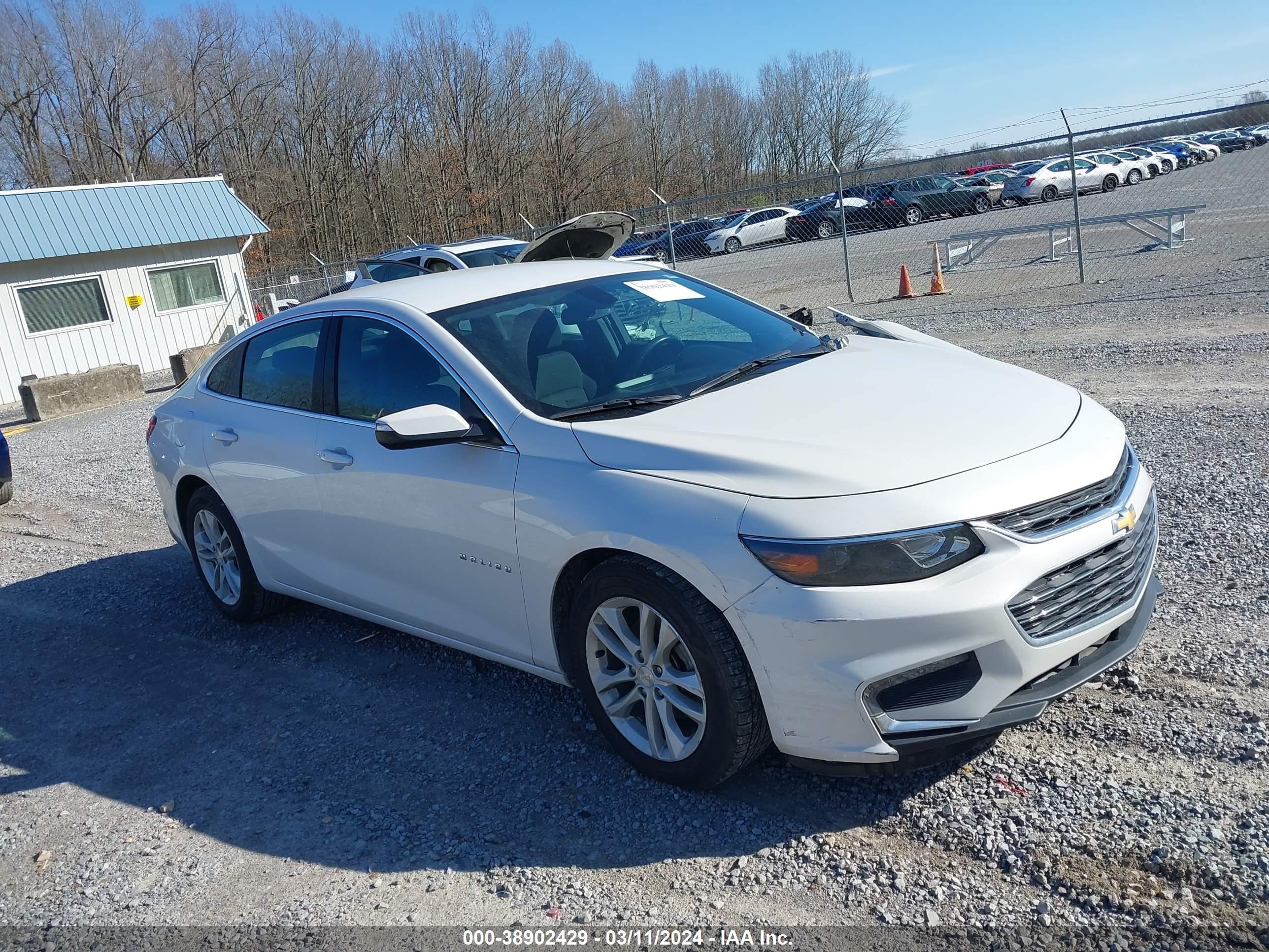 CHEVROLET MALIBU 2018 1g1zd5st9jf198097